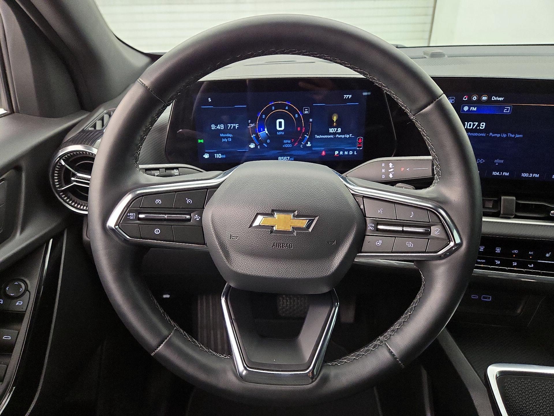Thumbnail: 2026 Chevrolet Equinox - 10