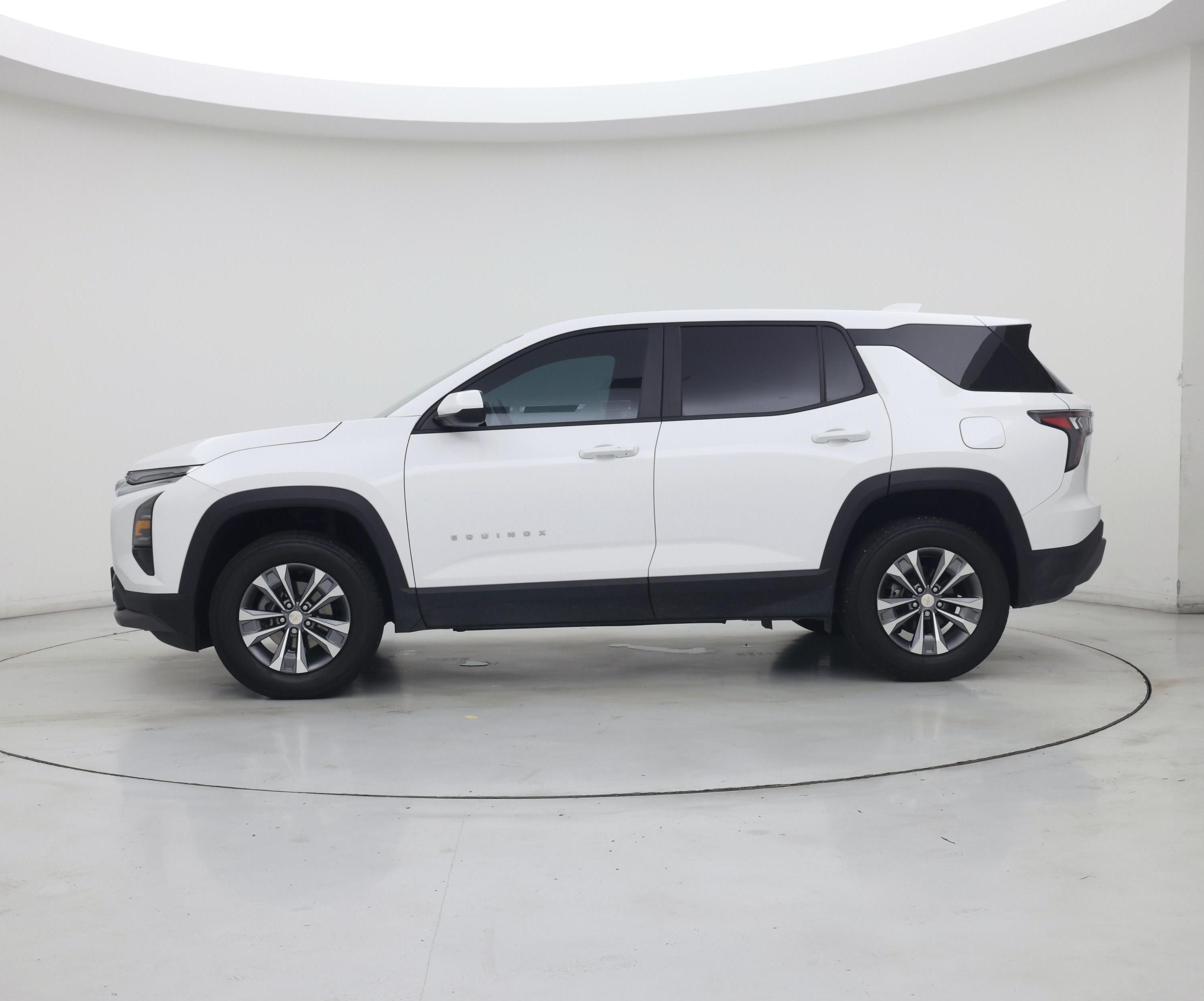 Thumbnail: 2026 Chevrolet Equinox - 3