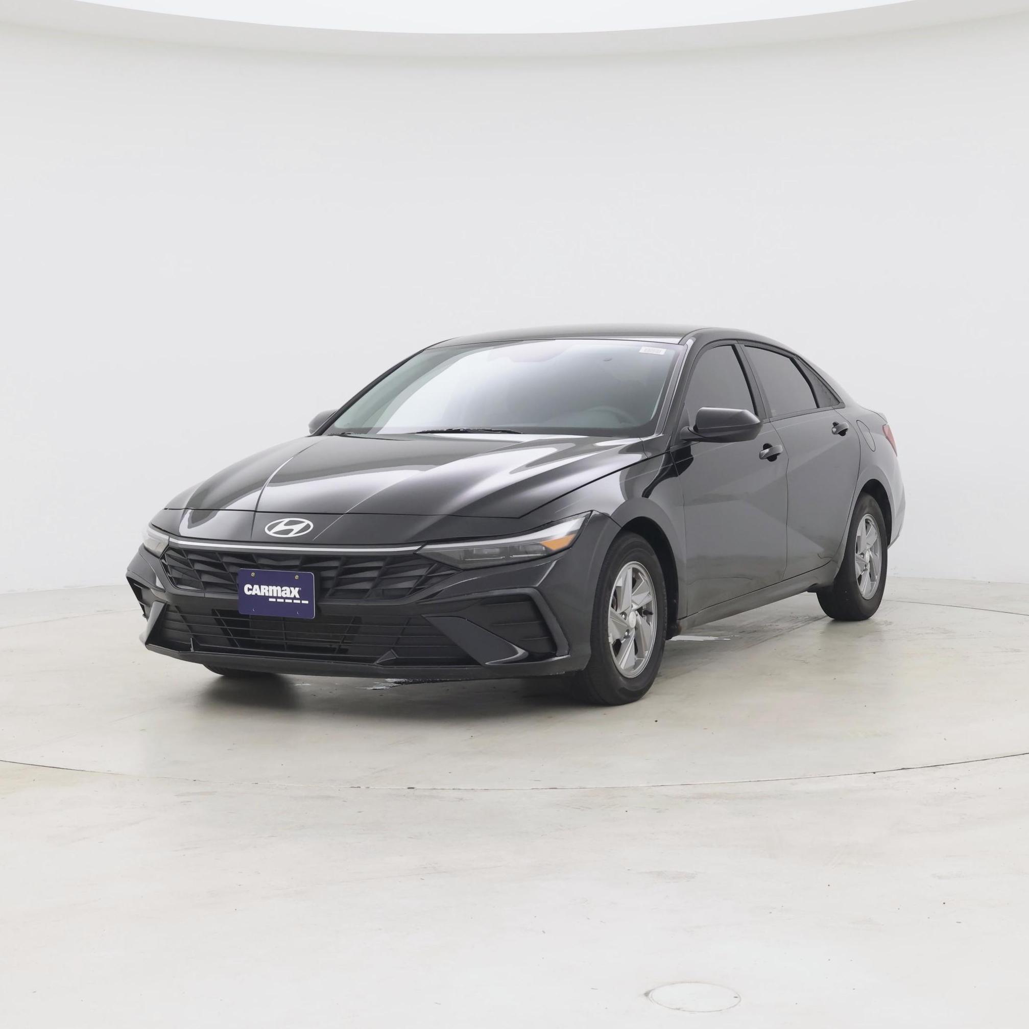 Thumbnail: 2025 Hyundai Elantra - 4