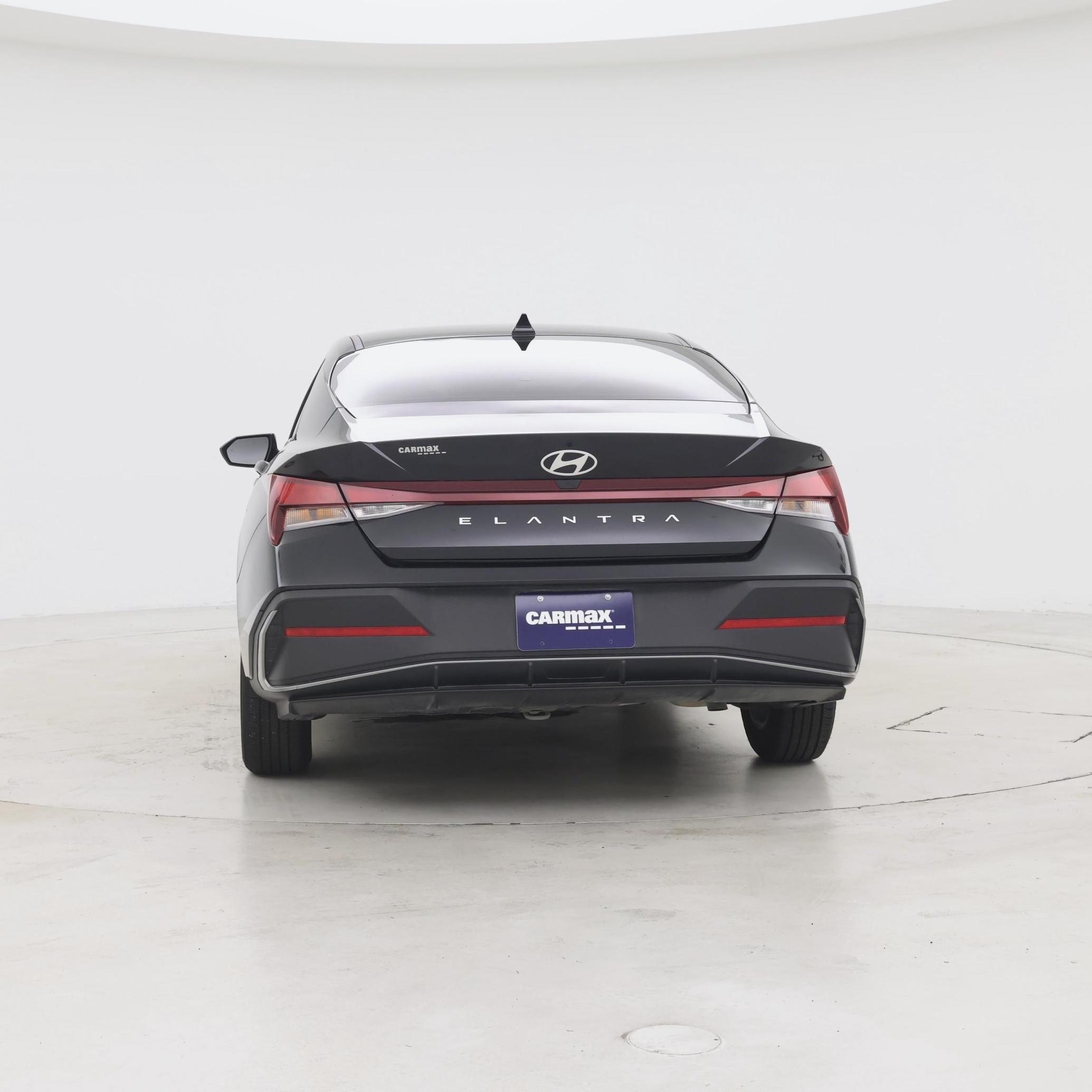 Thumbnail: 2025 Hyundai Elantra - 6