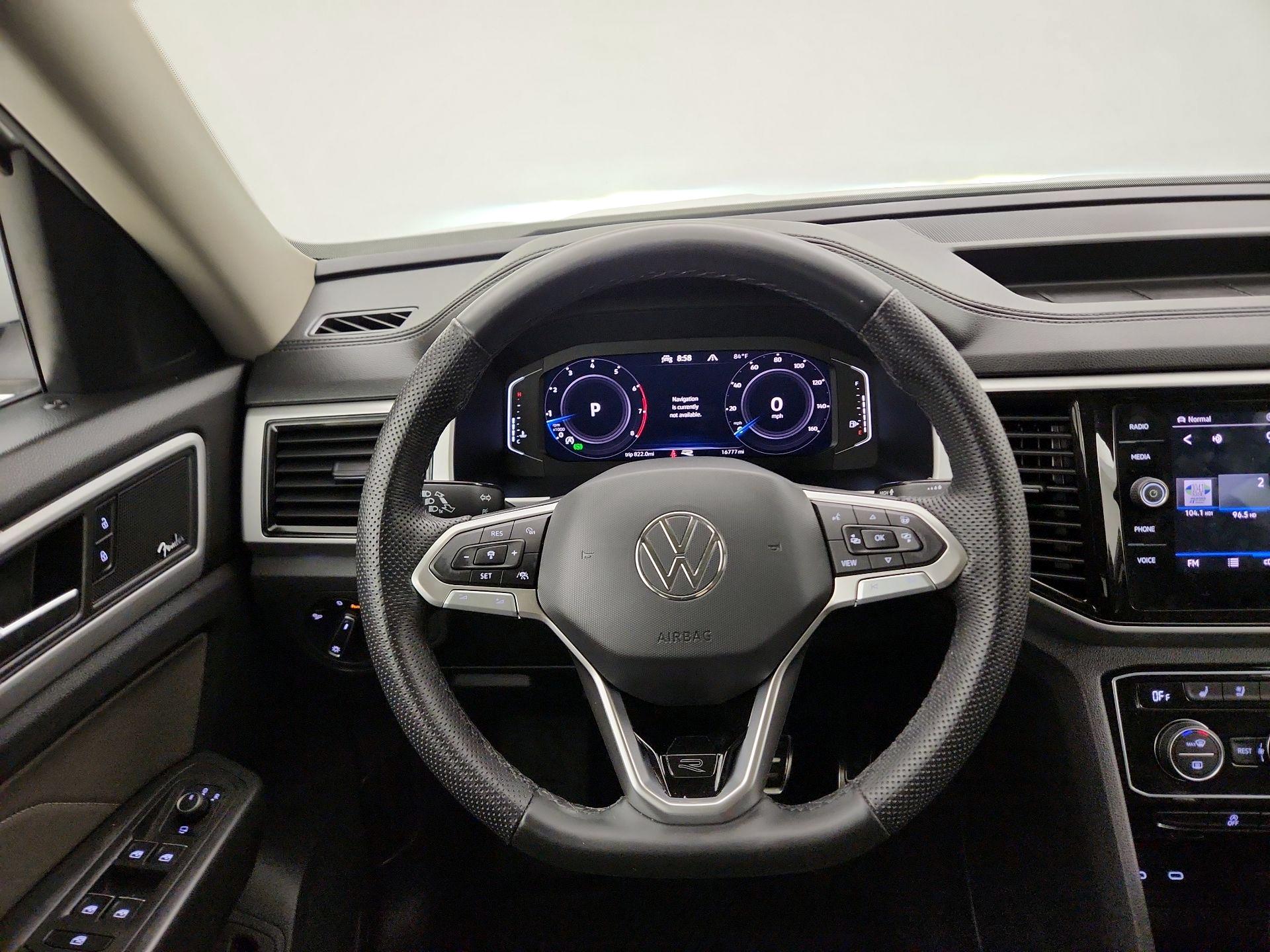 Thumbnail: 2023 Volkswagen Atlas - 10