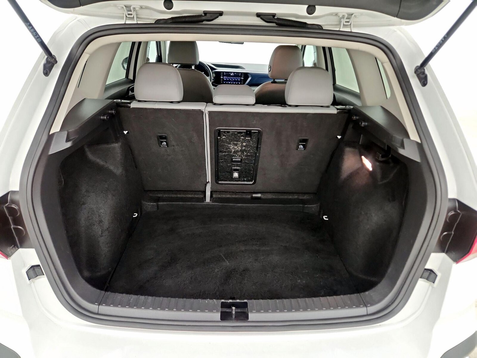 2022 Volkswagen Taos SE - Photo 21