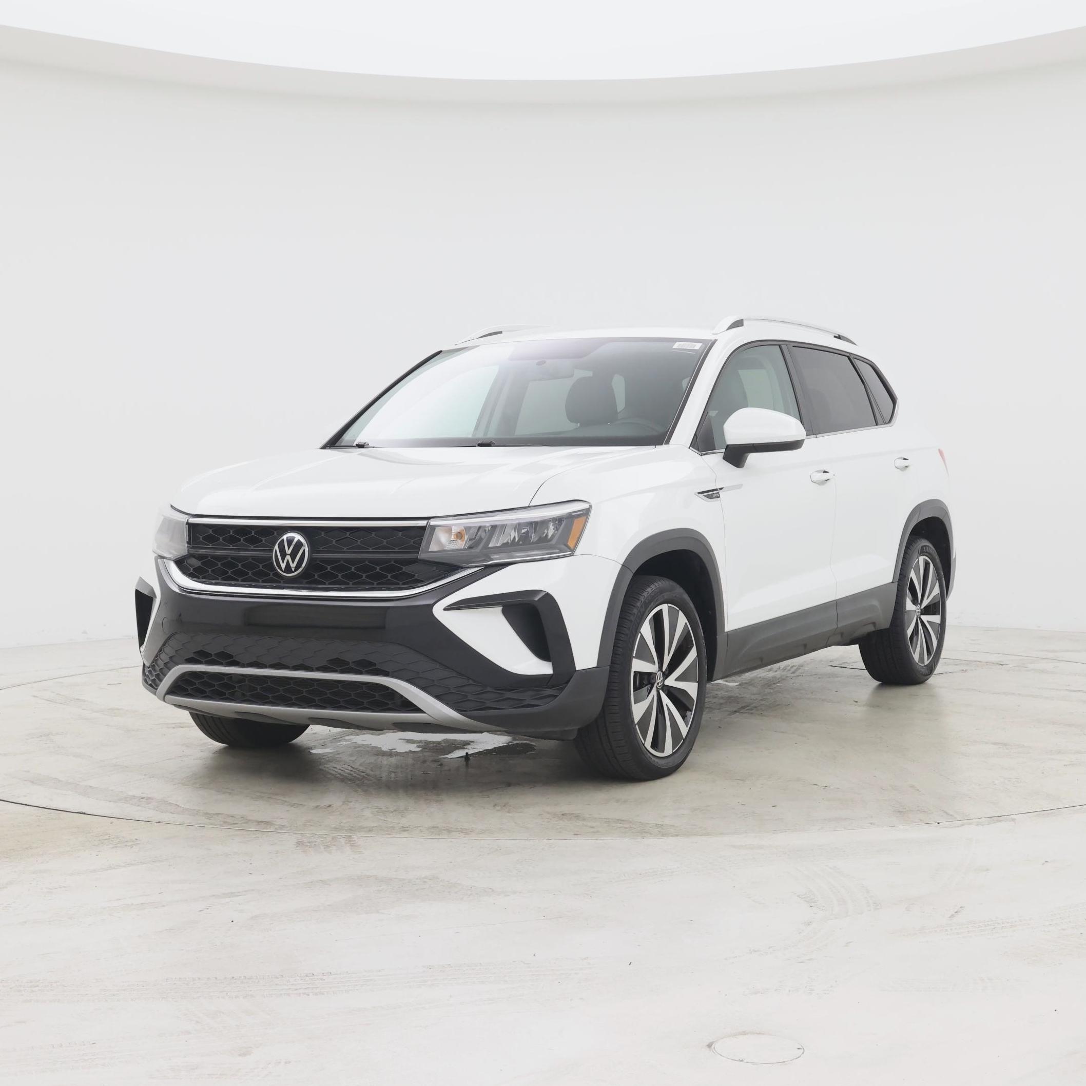 Thumbnail: 2022 Volkswagen Taos - 4