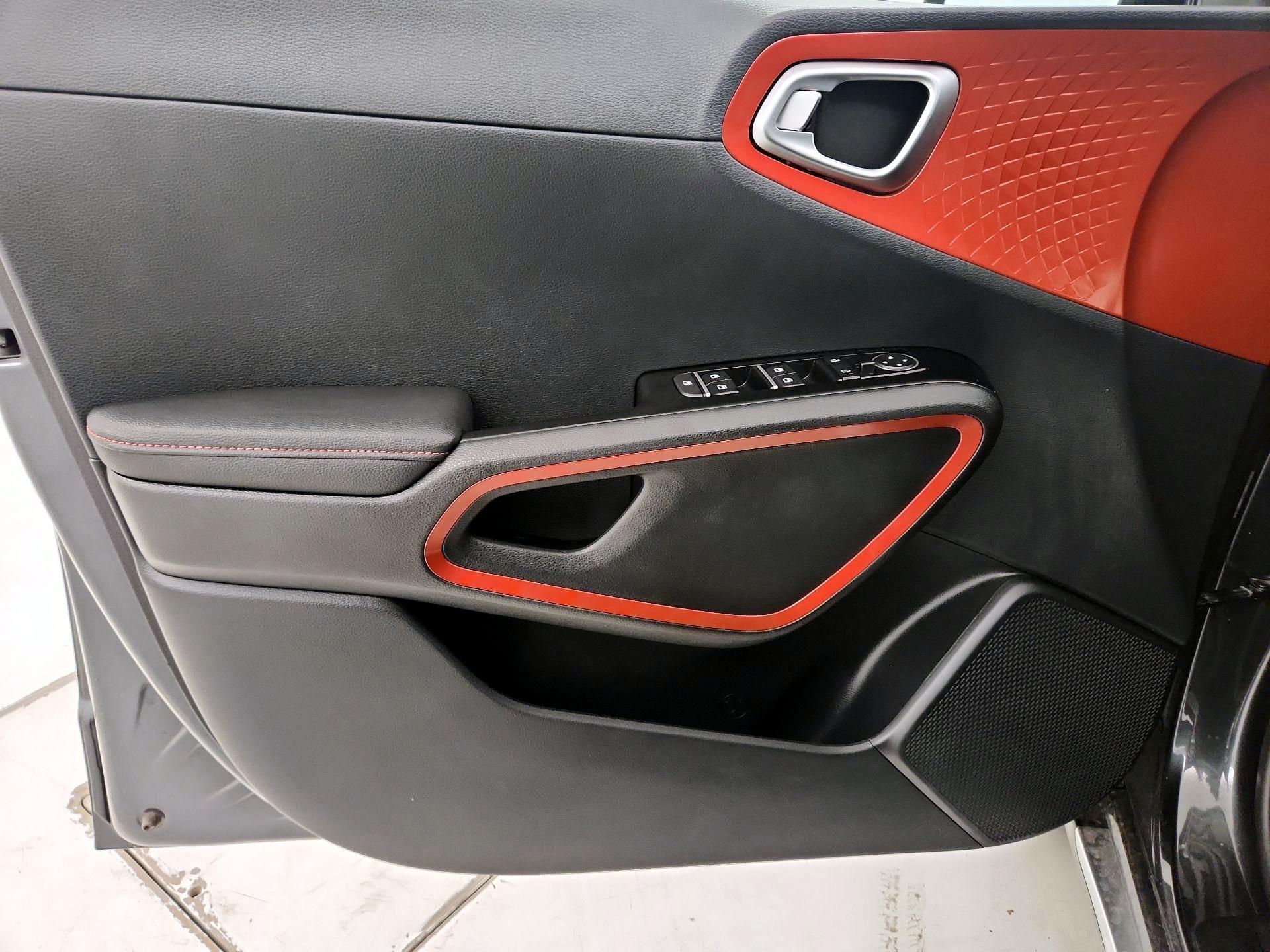 Thumbnail: 2024 Kia Soul - 12