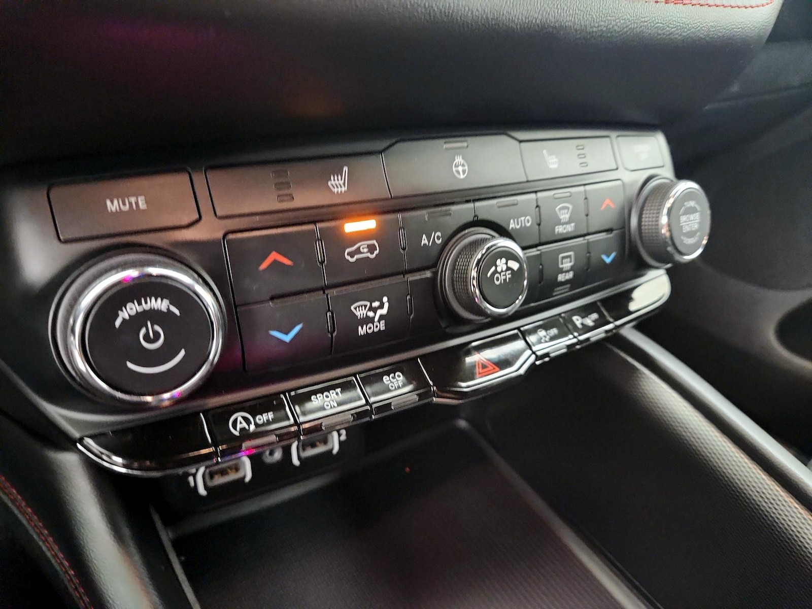 2025 Dodge Durango GT - Photo 18