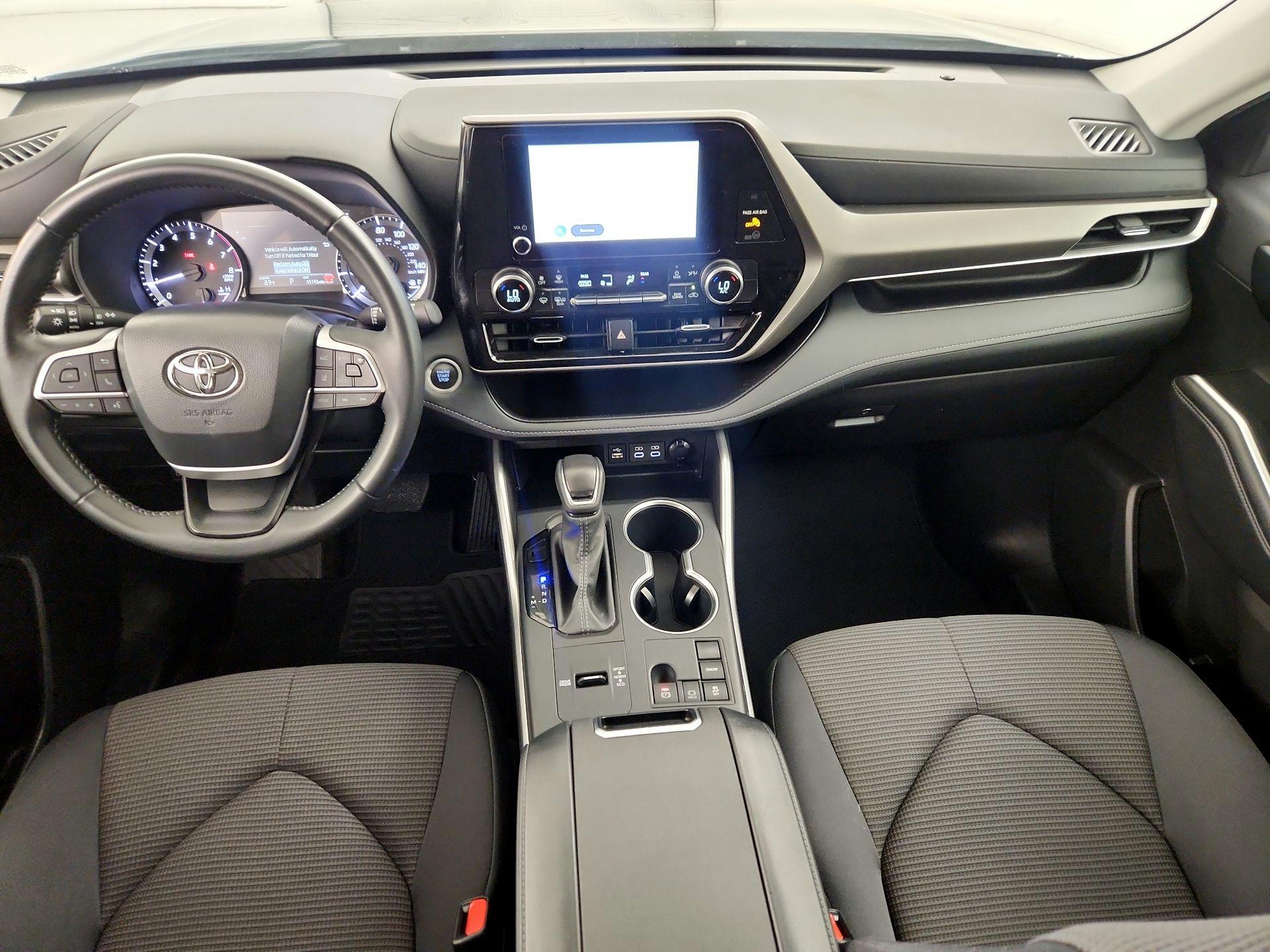 Thumbnail: 2025 Toyota Highlander - 9