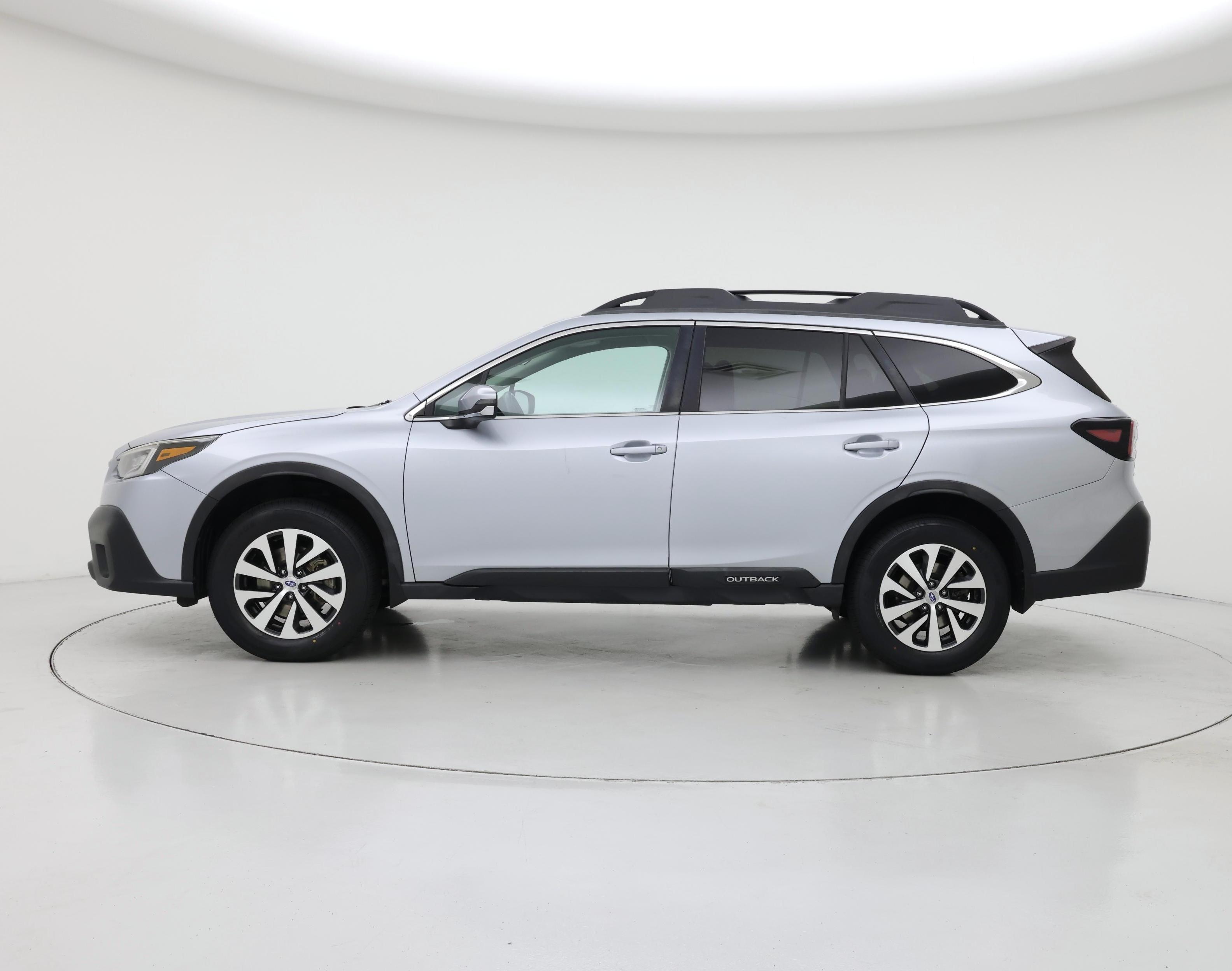 Thumbnail: 2020 Subaru Outback - 3