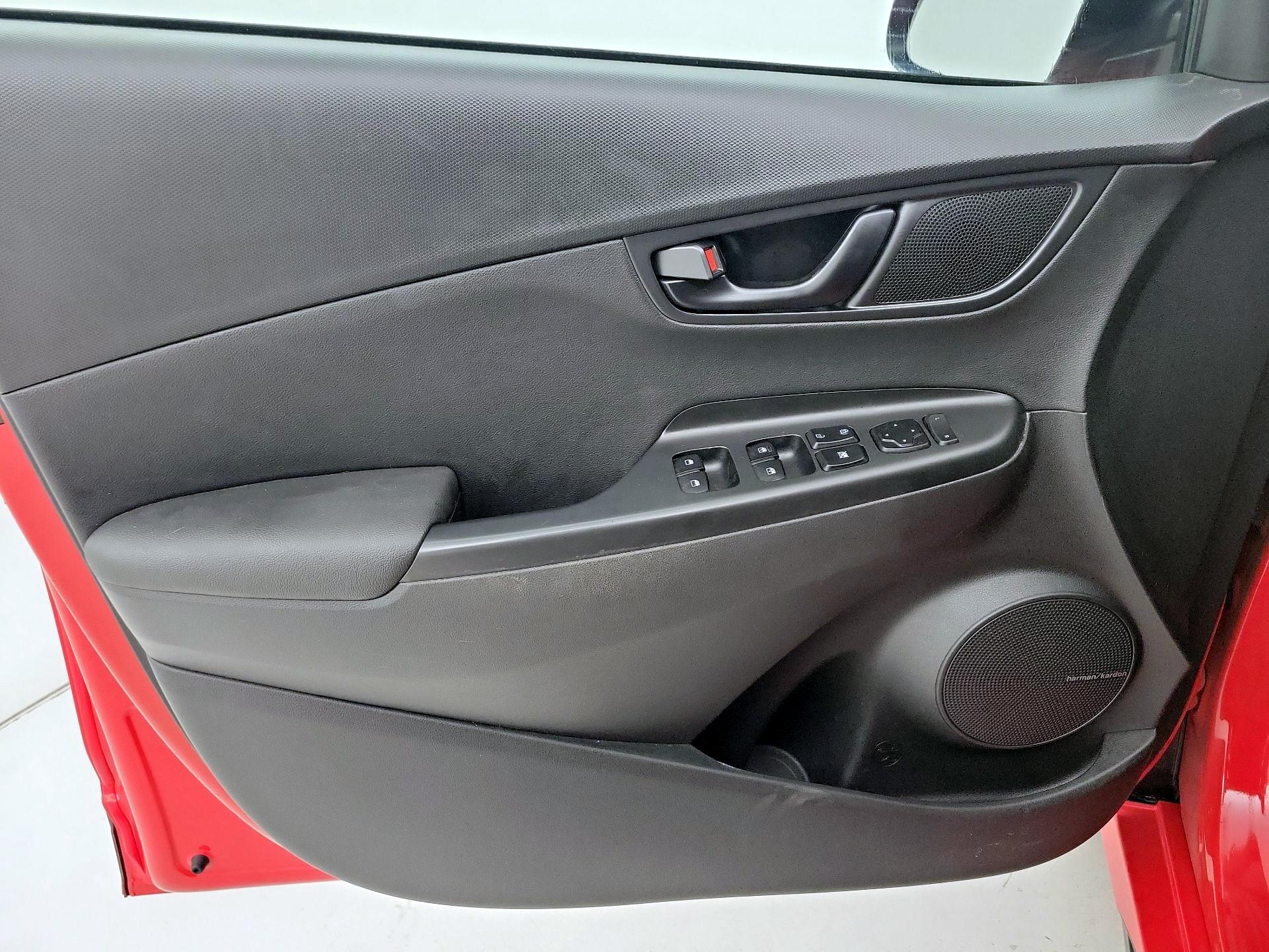 Thumbnail: 2022 Hyundai Kona - 12