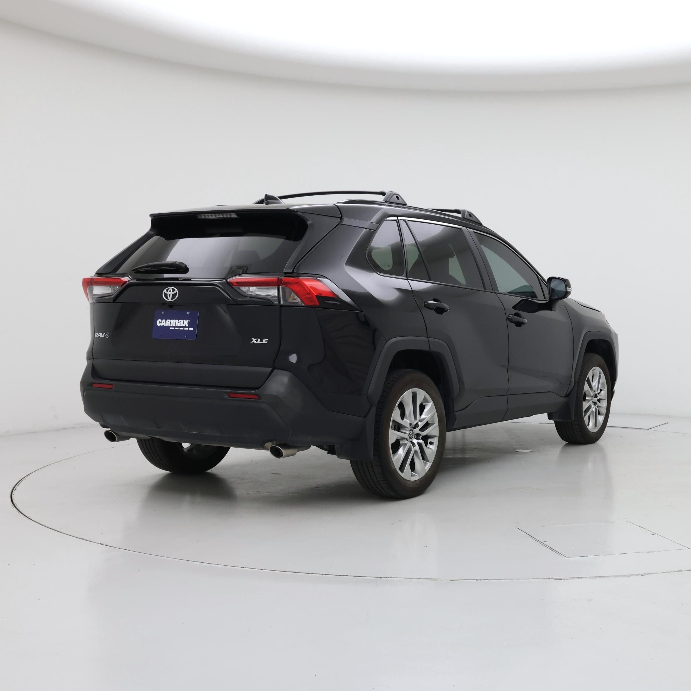 Thumbnail: 2025 Toyota RAV4 - 8