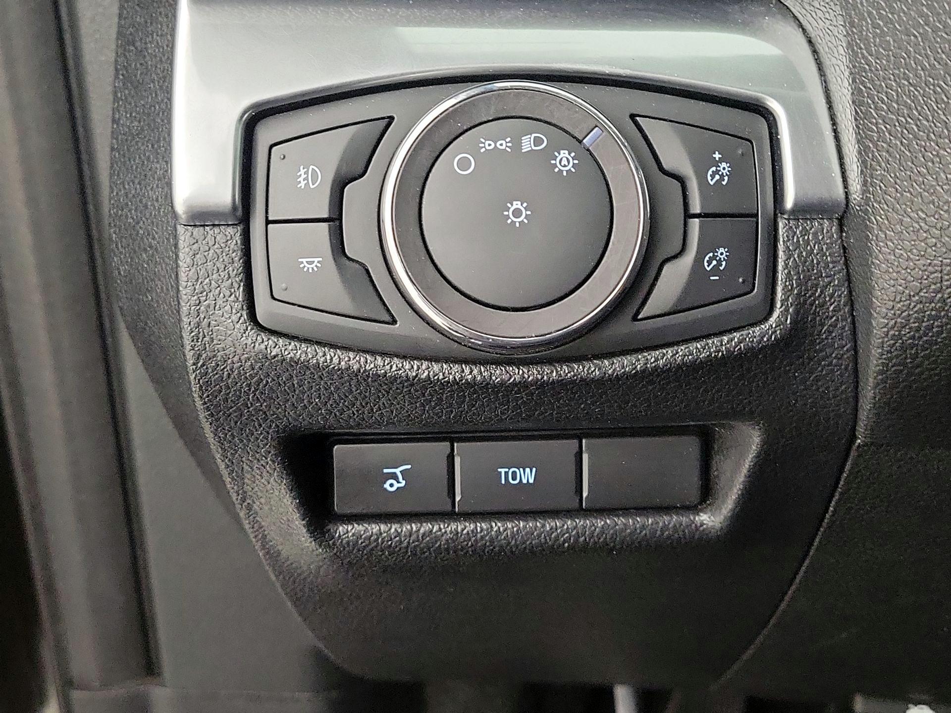 Thumbnail: 2019 Ford Explorer - 13