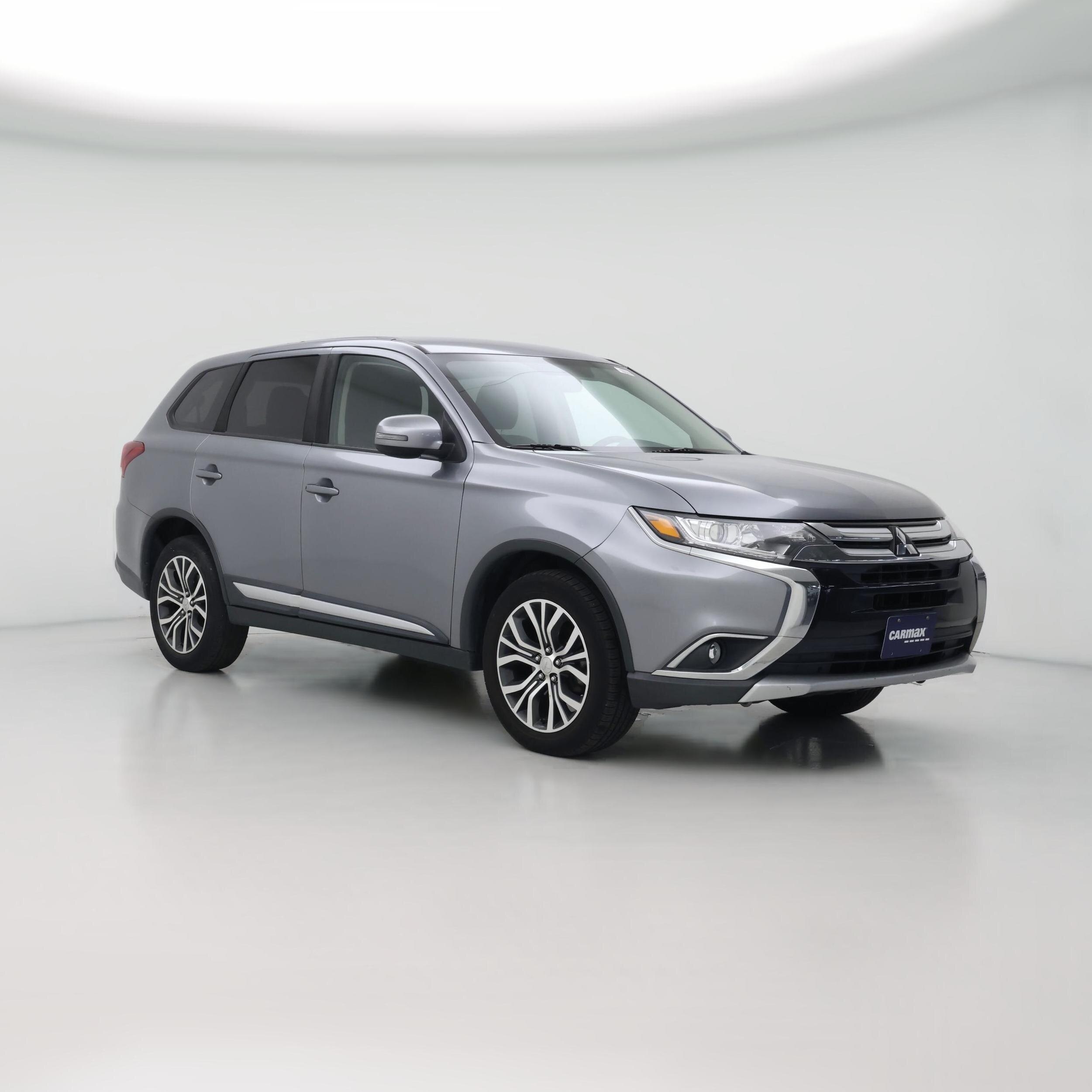 Thumbnail: 2018 Mitsubishi Outlander - 1