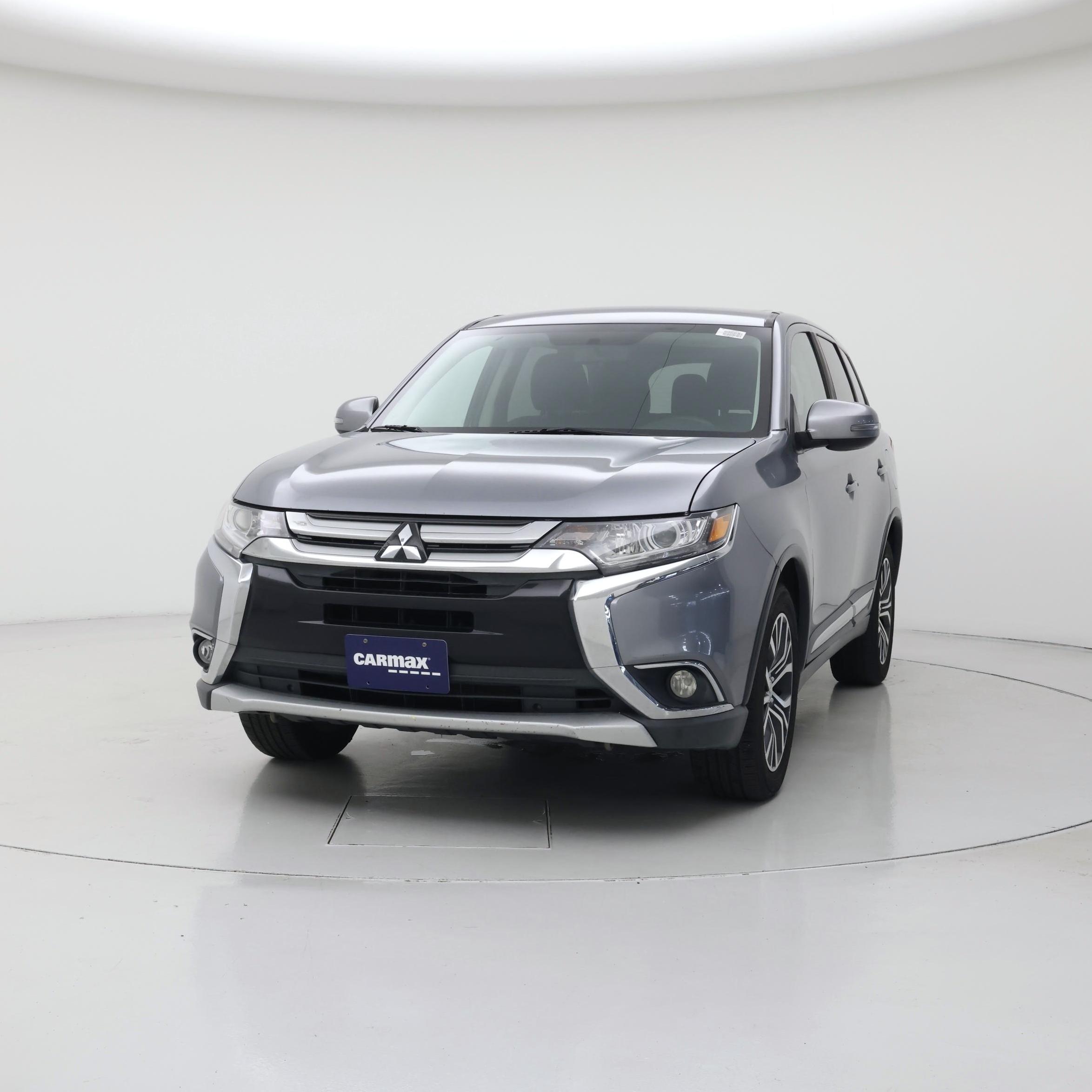 Thumbnail: 2018 Mitsubishi Outlander - 4
