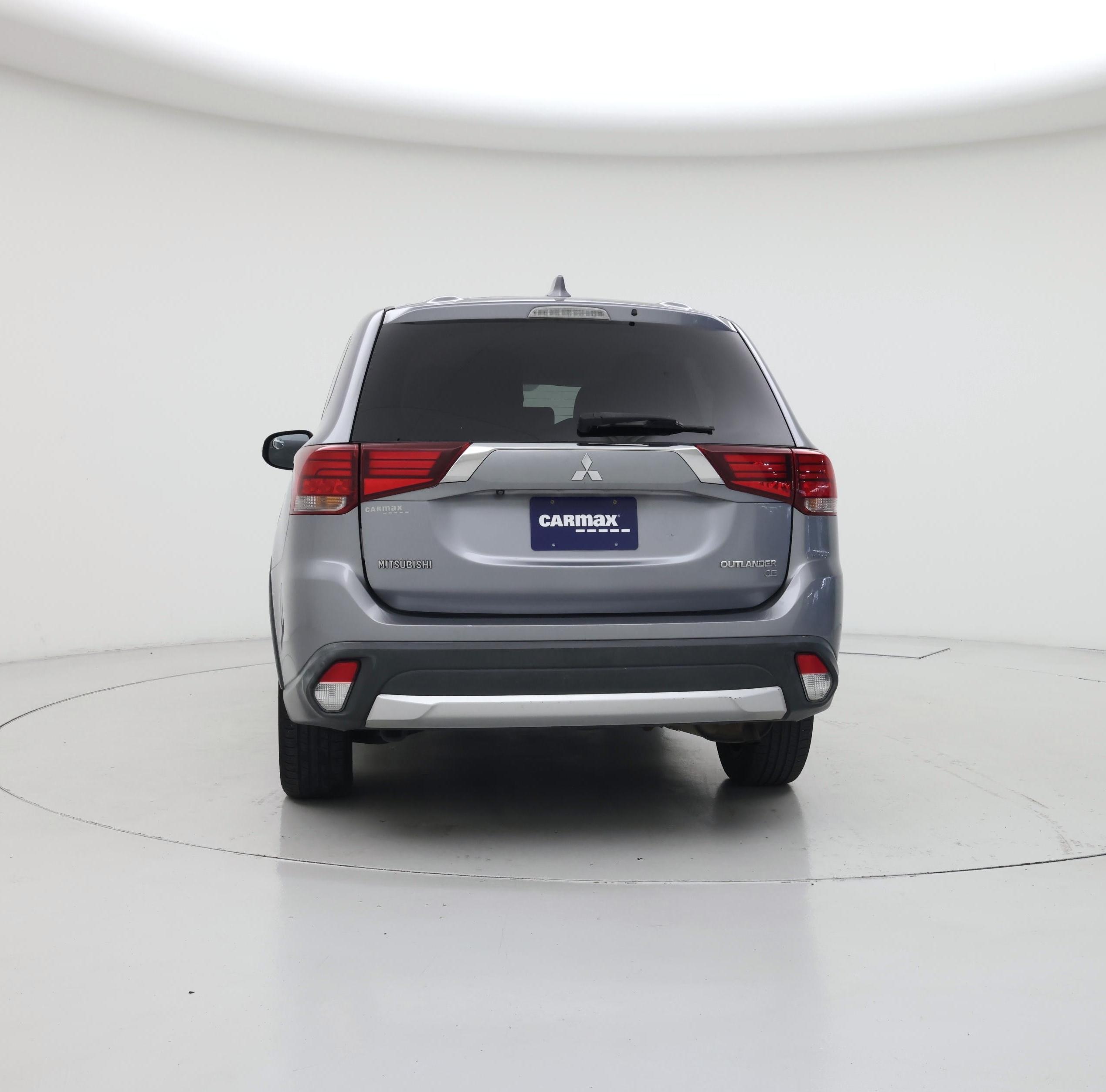 Thumbnail: 2018 Mitsubishi Outlander - 6