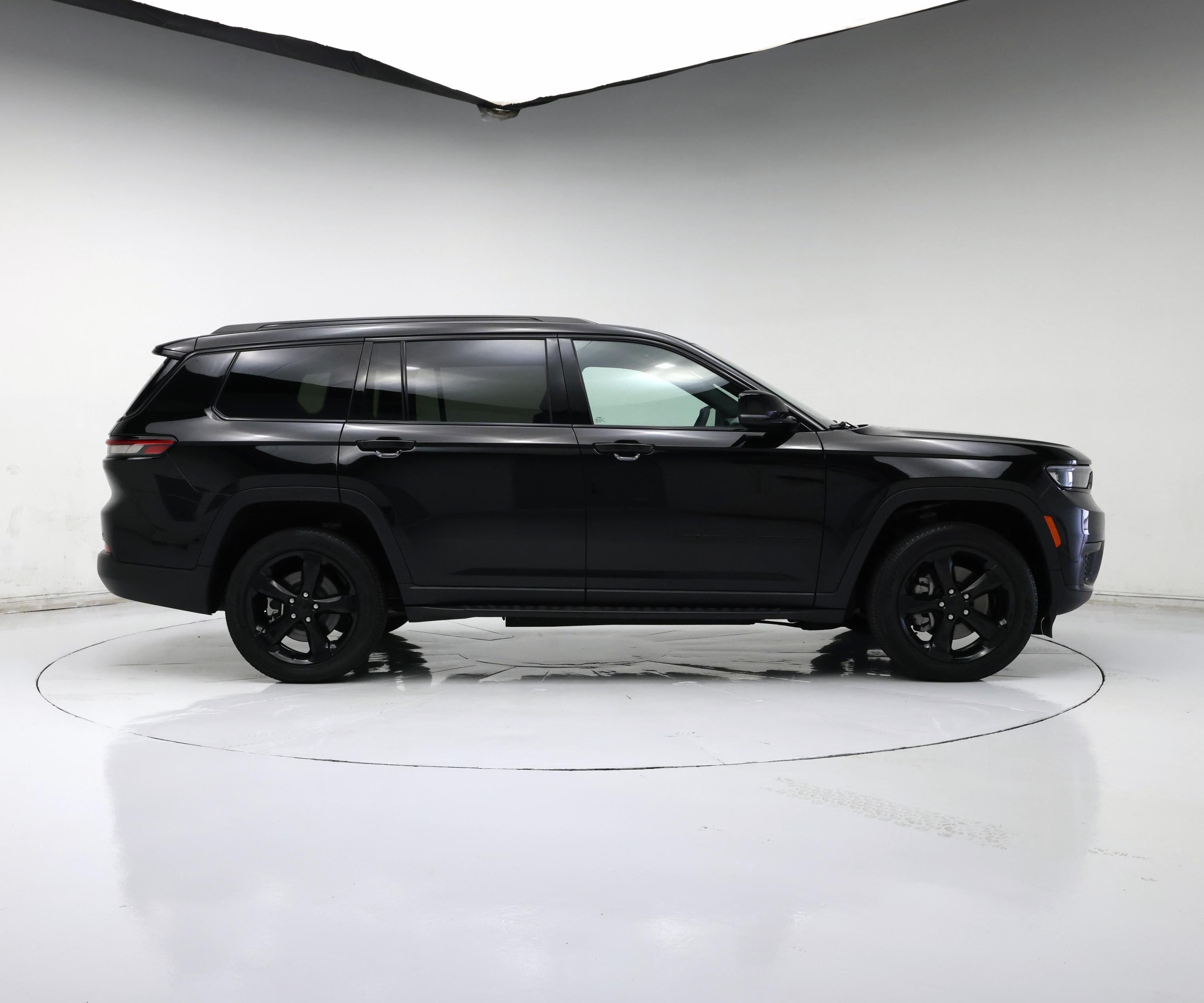 Thumbnail: 2023 Jeep Grand Cherokee L - 7
