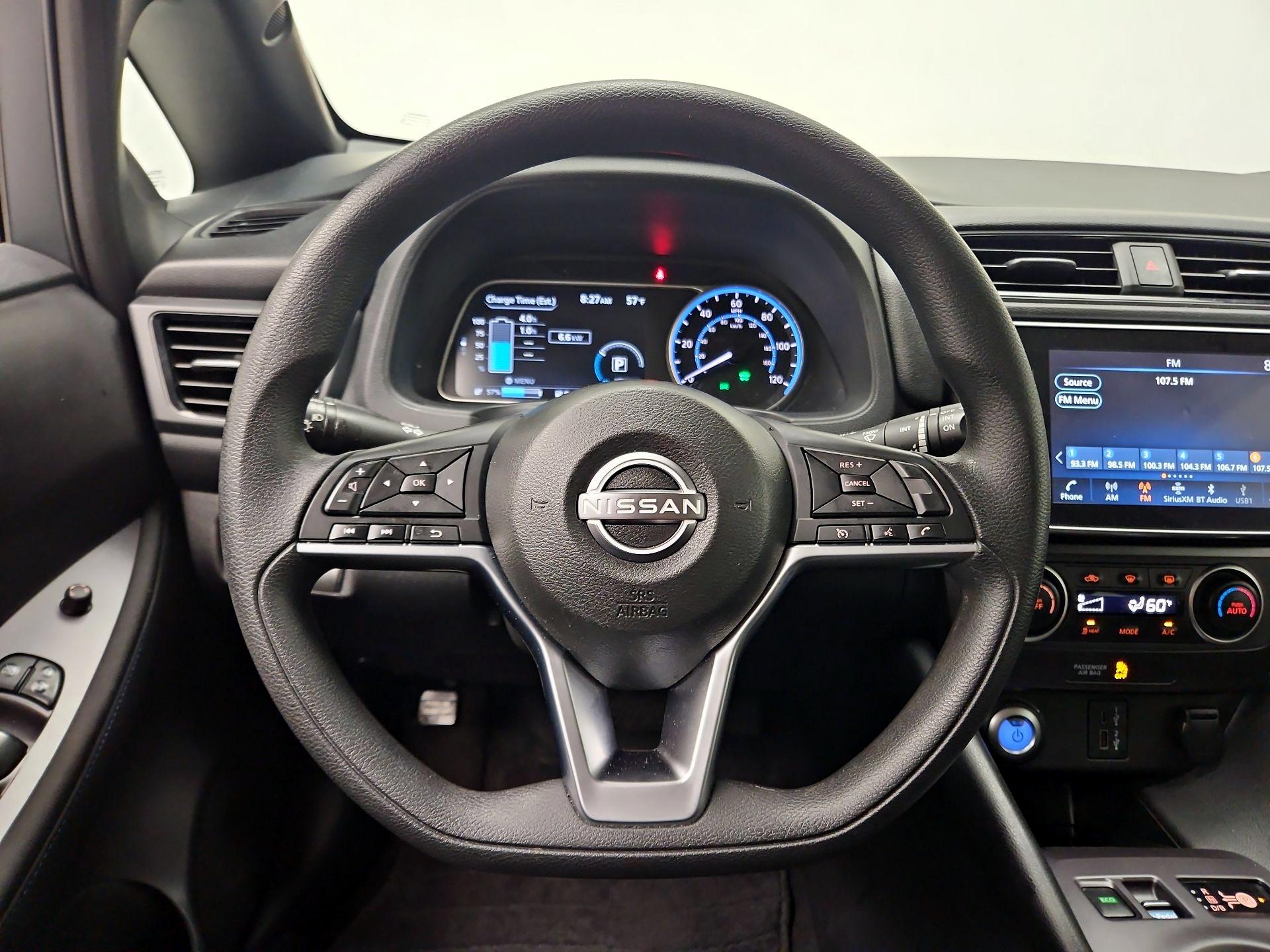 Thumbnail: 2025 Nissan Leaf - 10