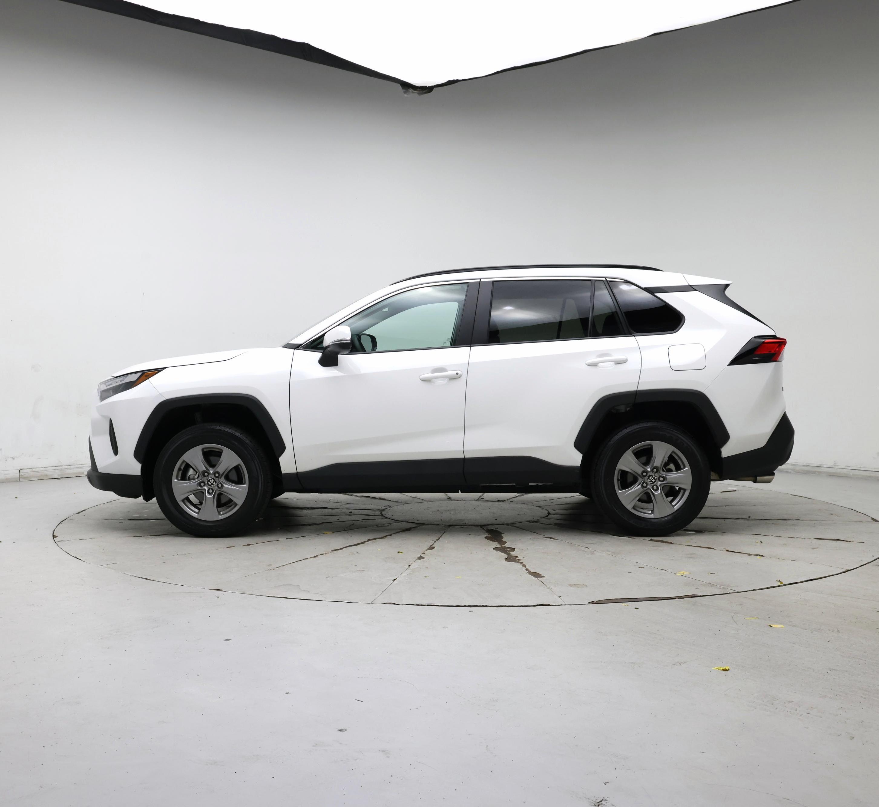 Thumbnail: 2025 Toyota RAV4 - 3