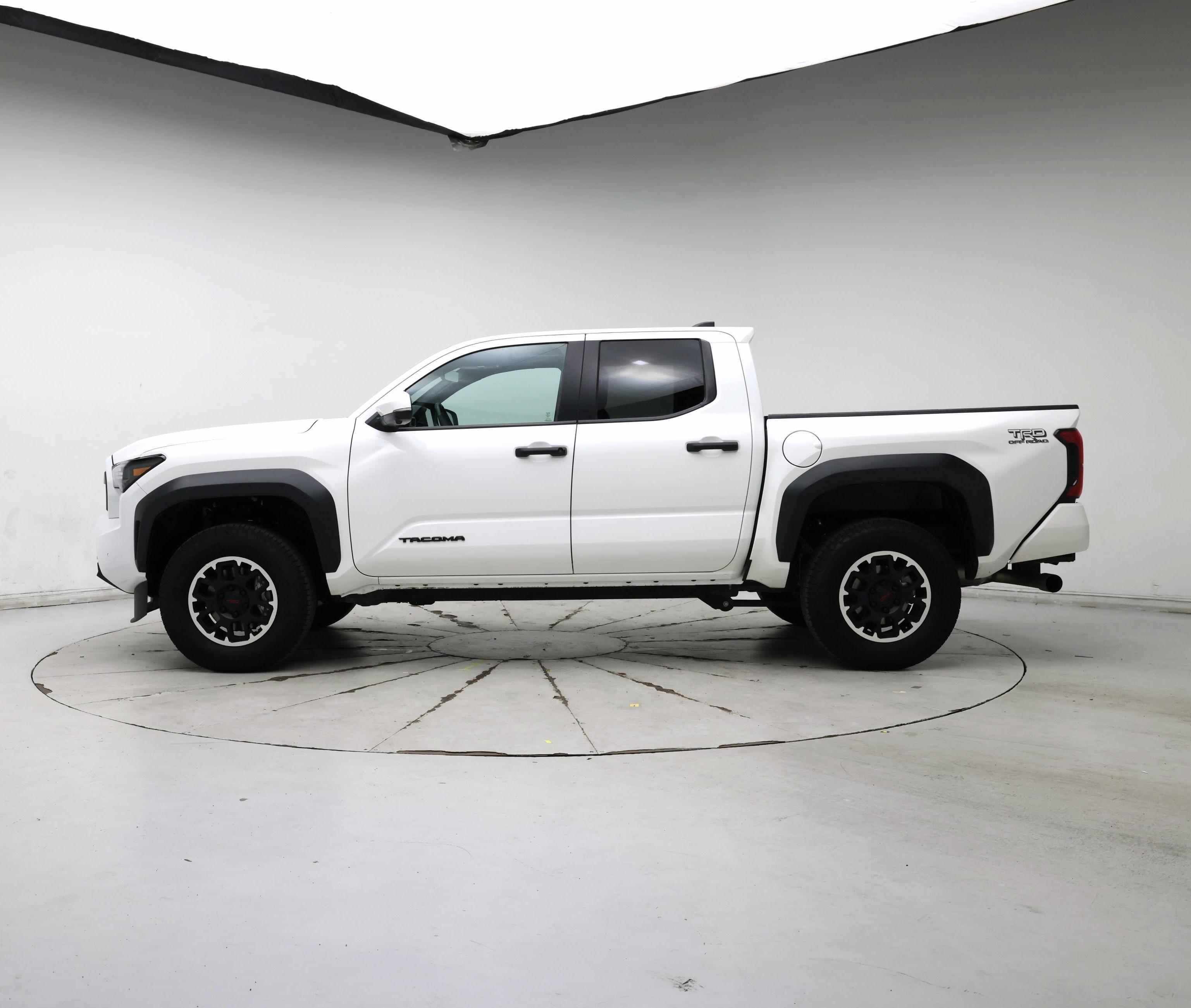 Thumbnail: 2024 Toyota Tacoma - 3