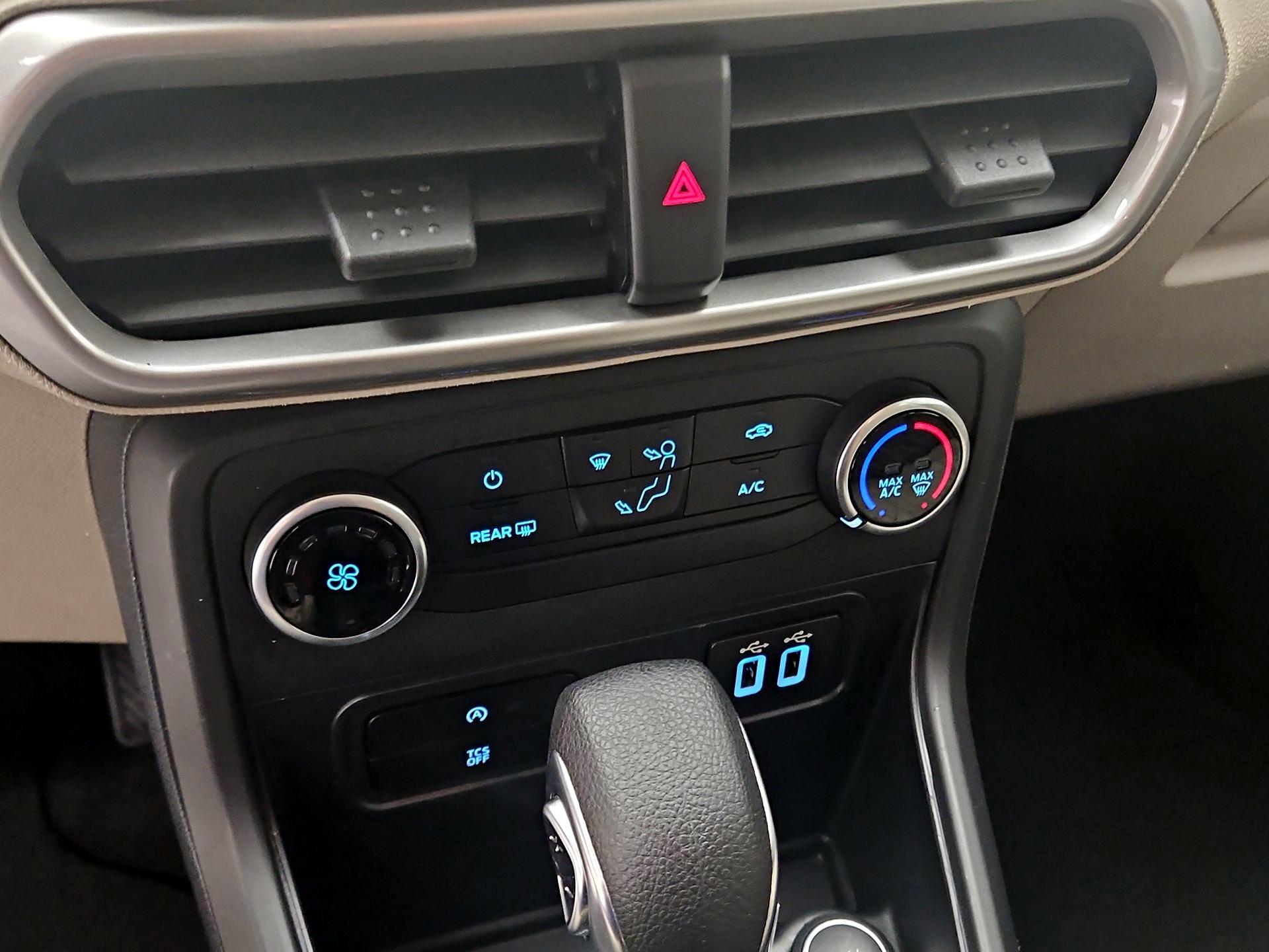 Thumbnail: 2021 Ford EcoSport - 16