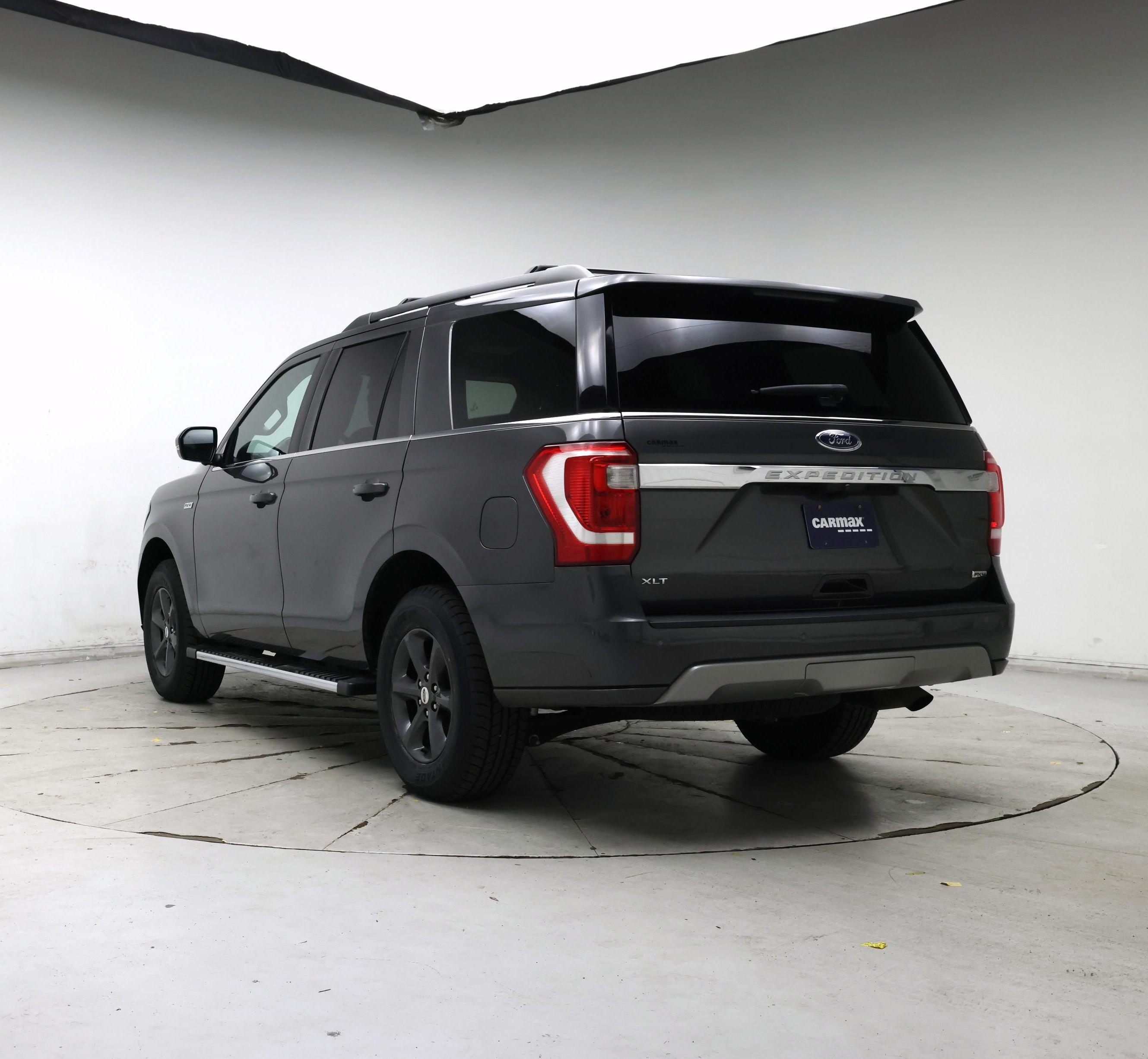 Thumbnail: 2021 Ford Expedition - 2