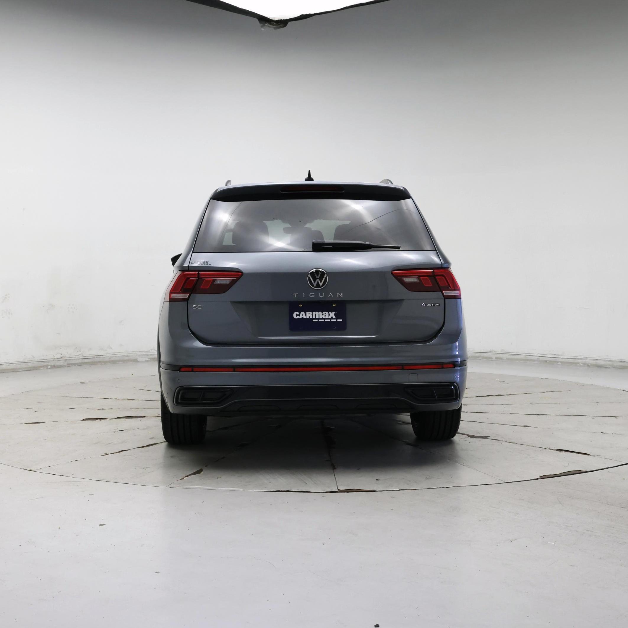 Thumbnail: 2023 Volkswagen Tiguan - 6