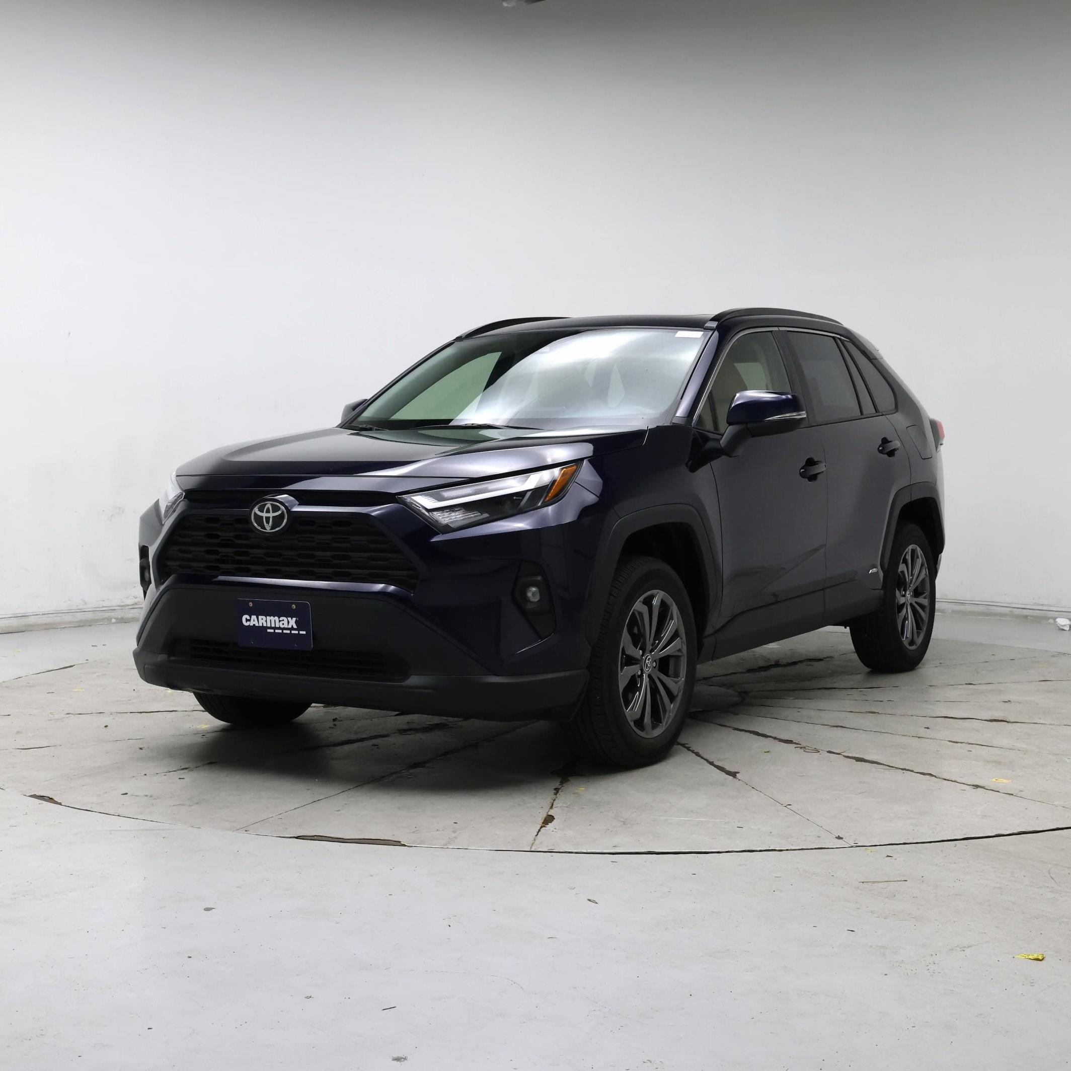 Thumbnail: 2025 Toyota RAV4 - 4