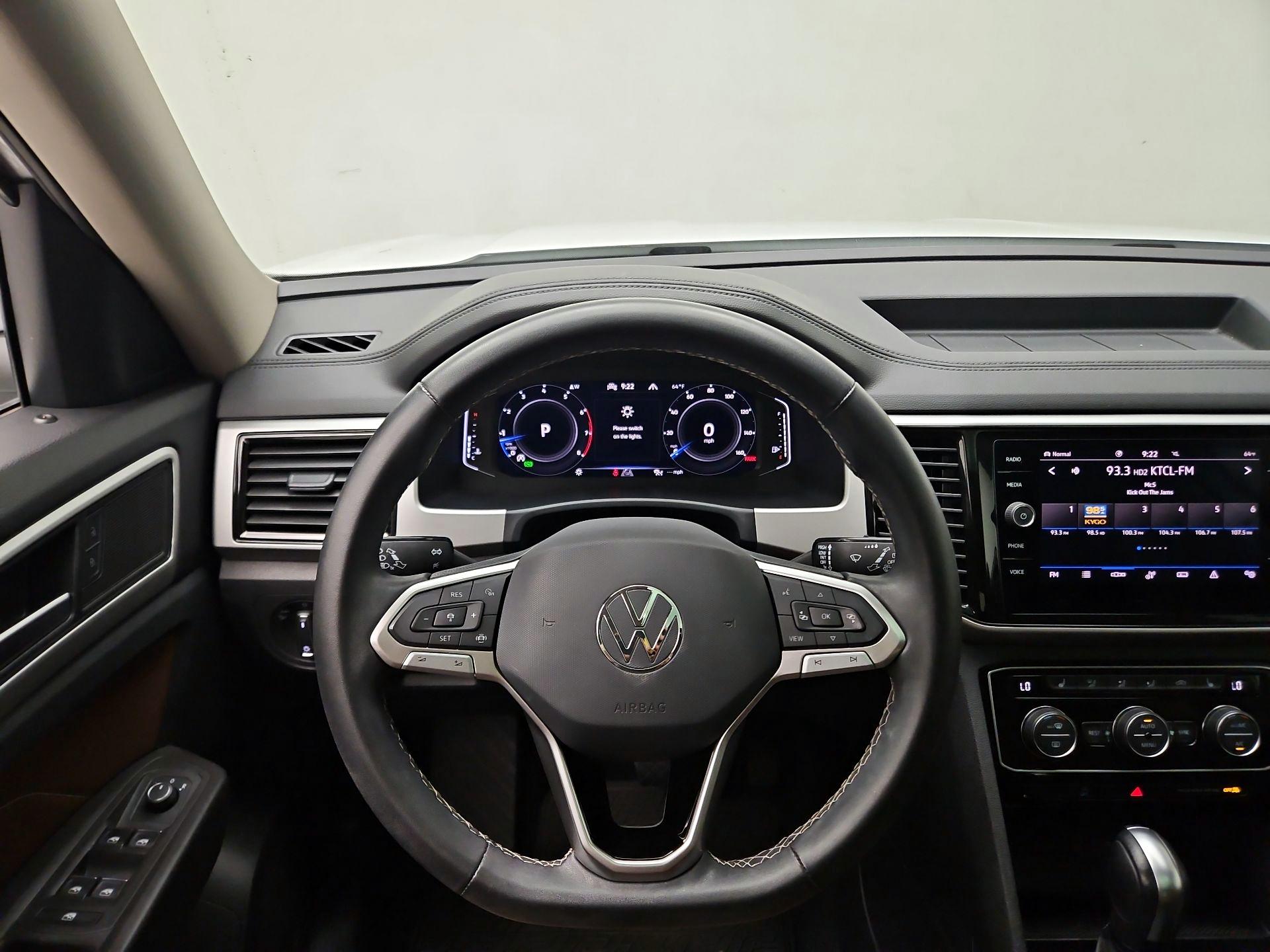 Thumbnail: 2022 Volkswagen Atlas - 10
