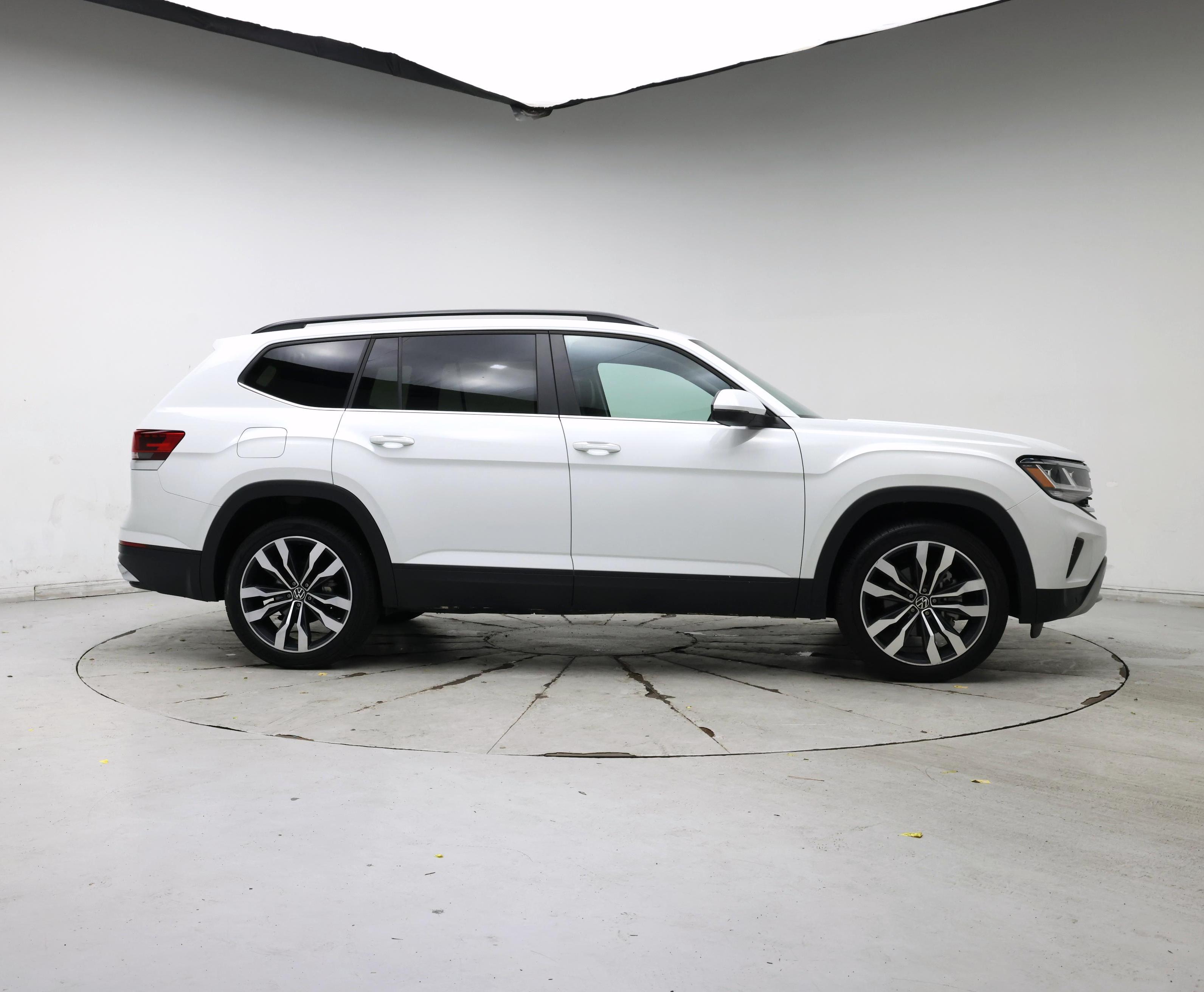 Thumbnail: 2022 Volkswagen Atlas - 7