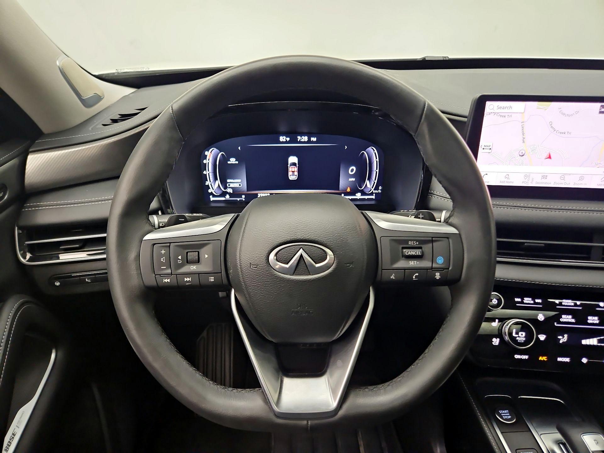 Thumbnail: 2023 INFINITI QX60 - 10