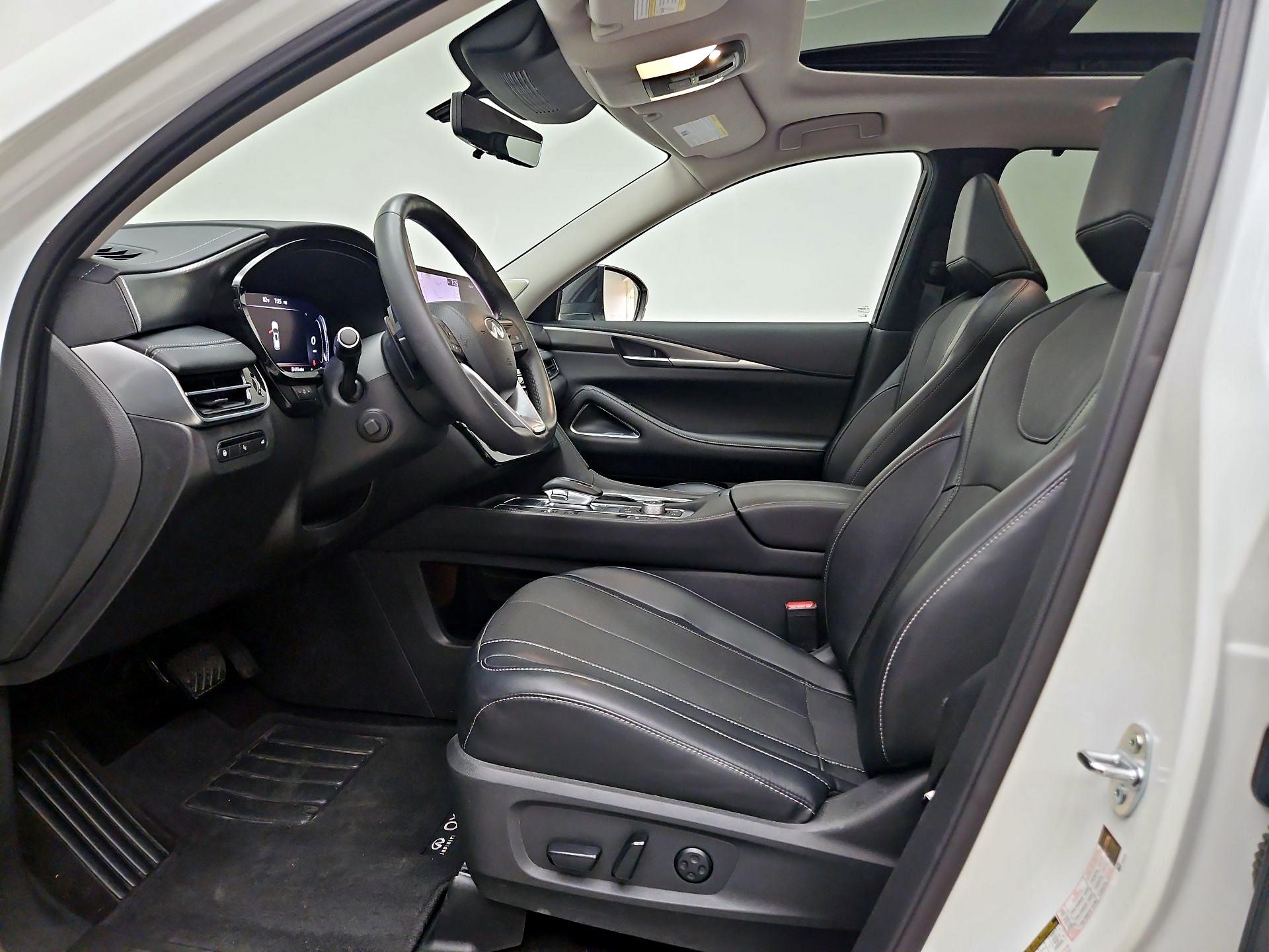 Thumbnail: 2023 INFINITI QX60 - 11