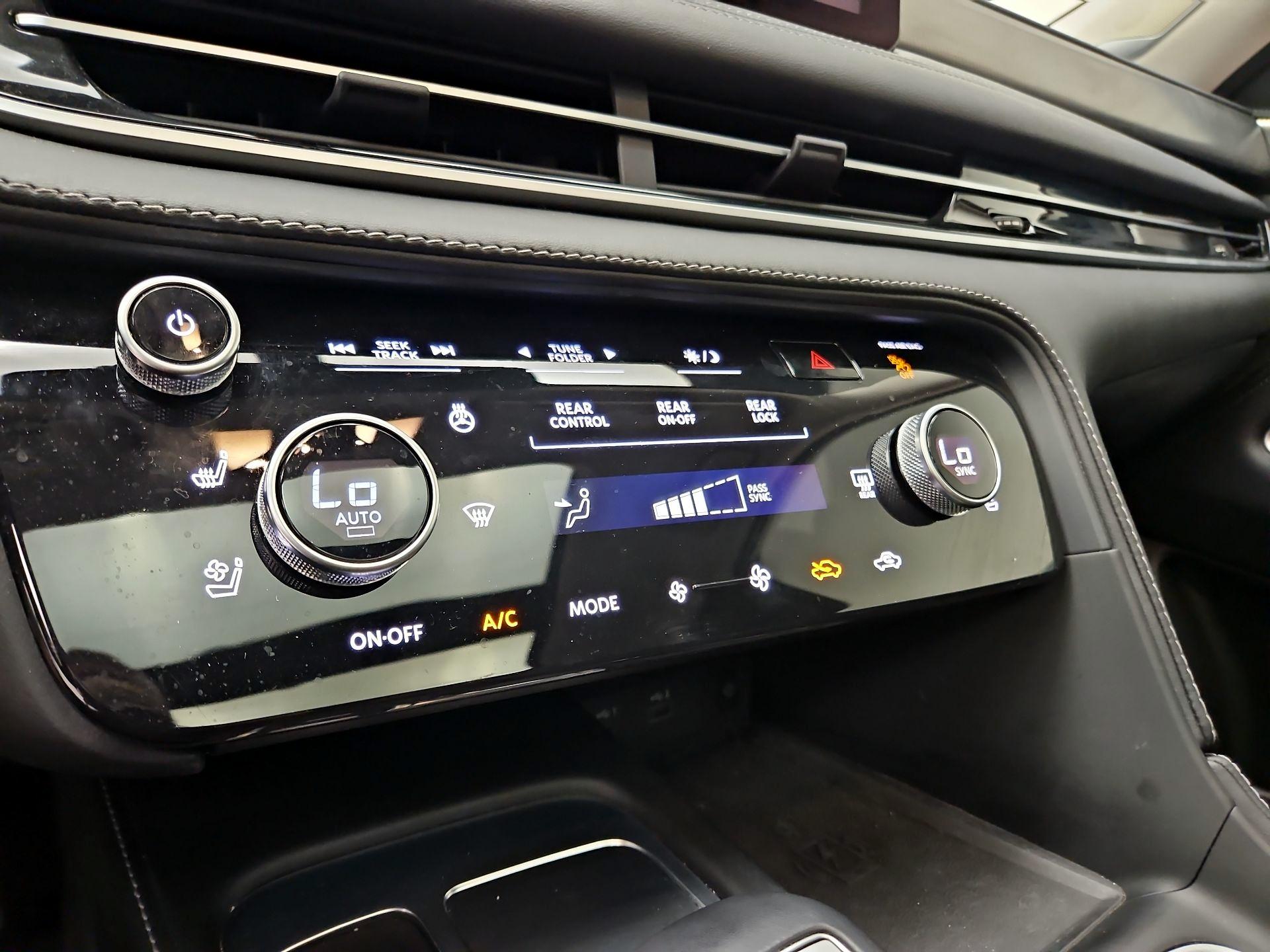 Thumbnail: 2023 INFINITI QX60 - 17