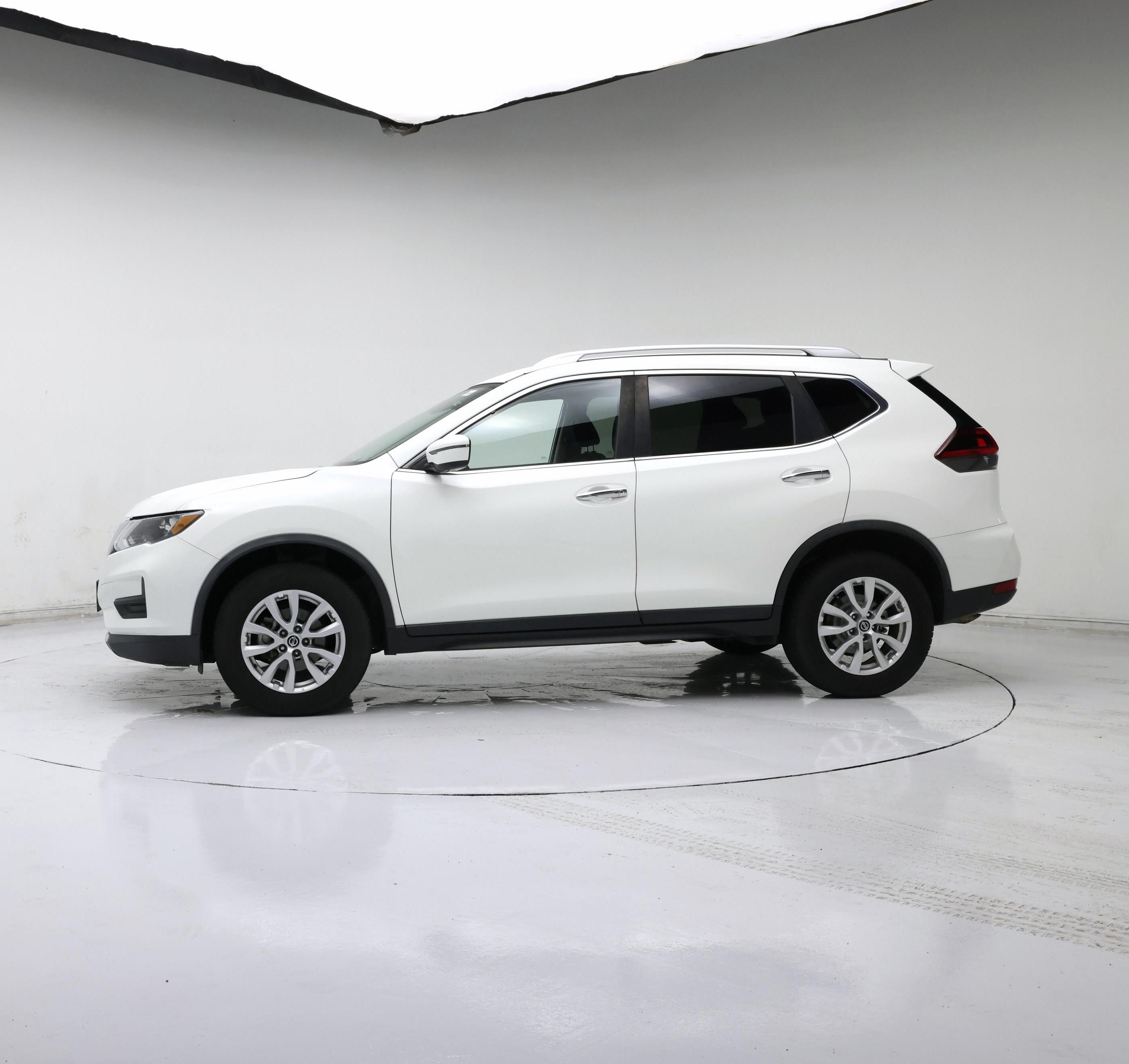Thumbnail: 2020 Nissan Rogue - 3
