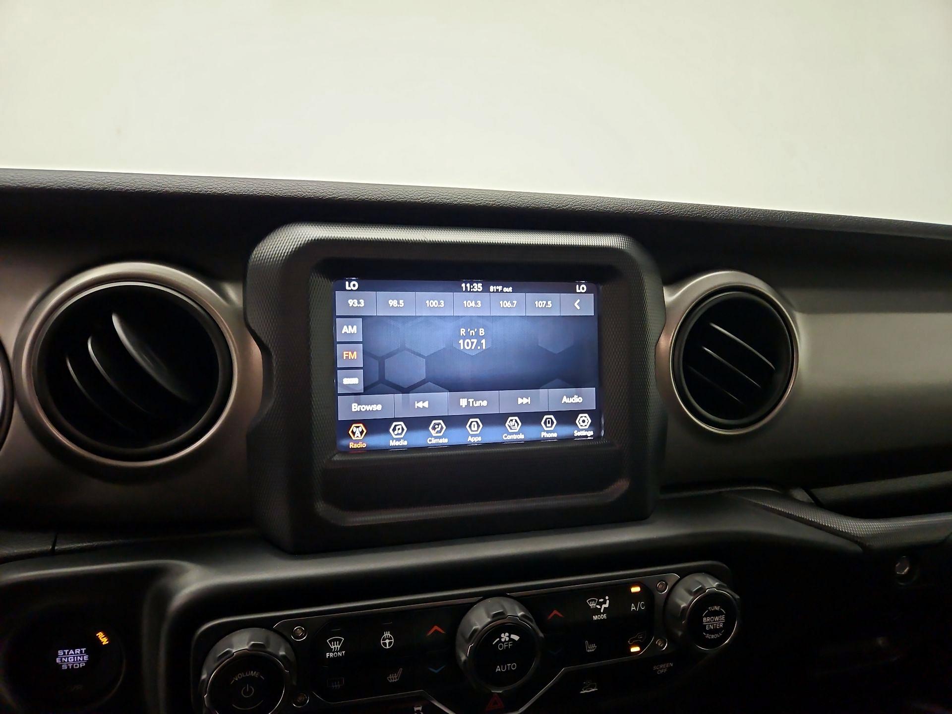 Thumbnail: 2020 Jeep Gladiator - 15