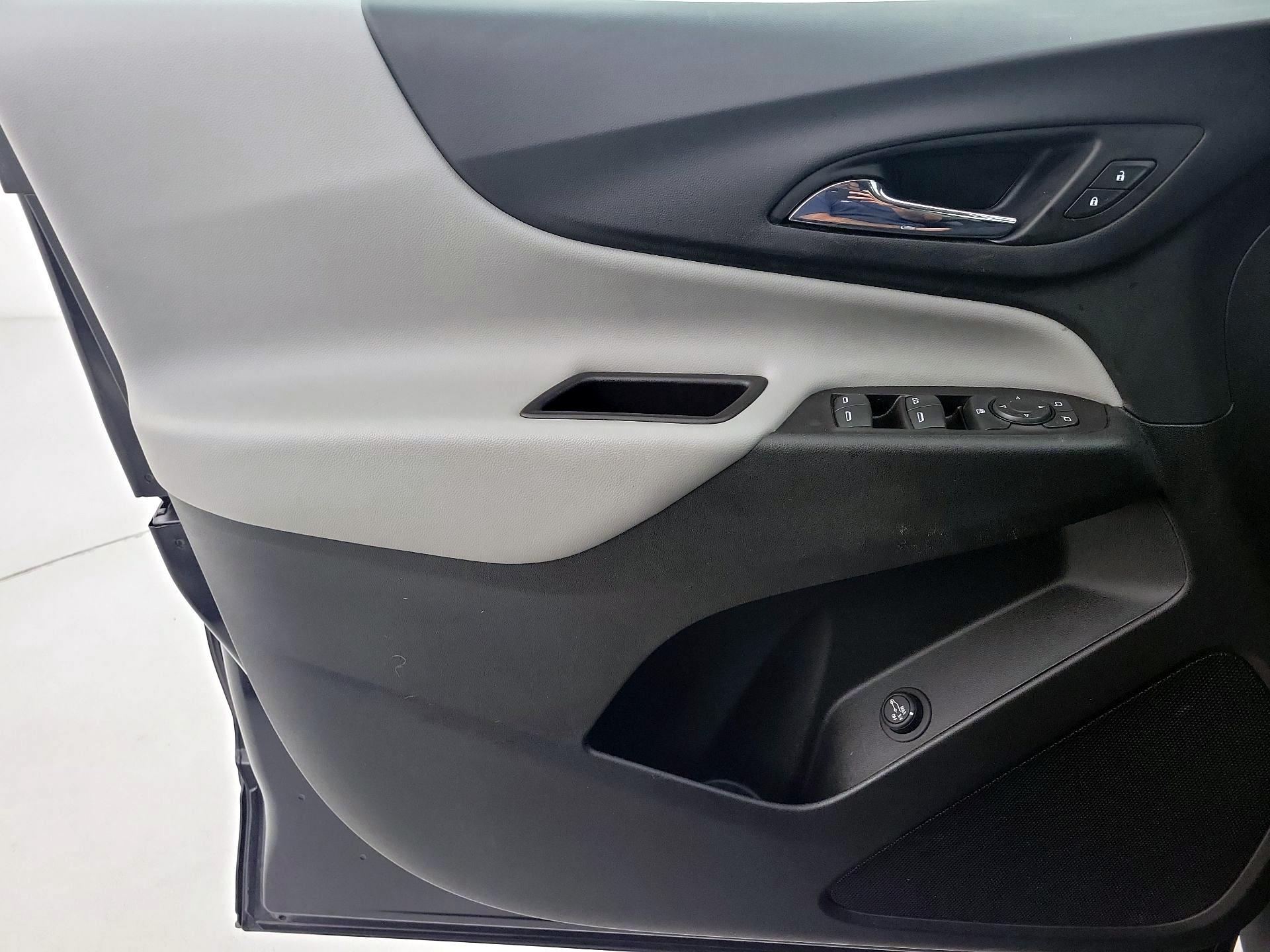 Thumbnail: 2020 Chevrolet Equinox - 12
