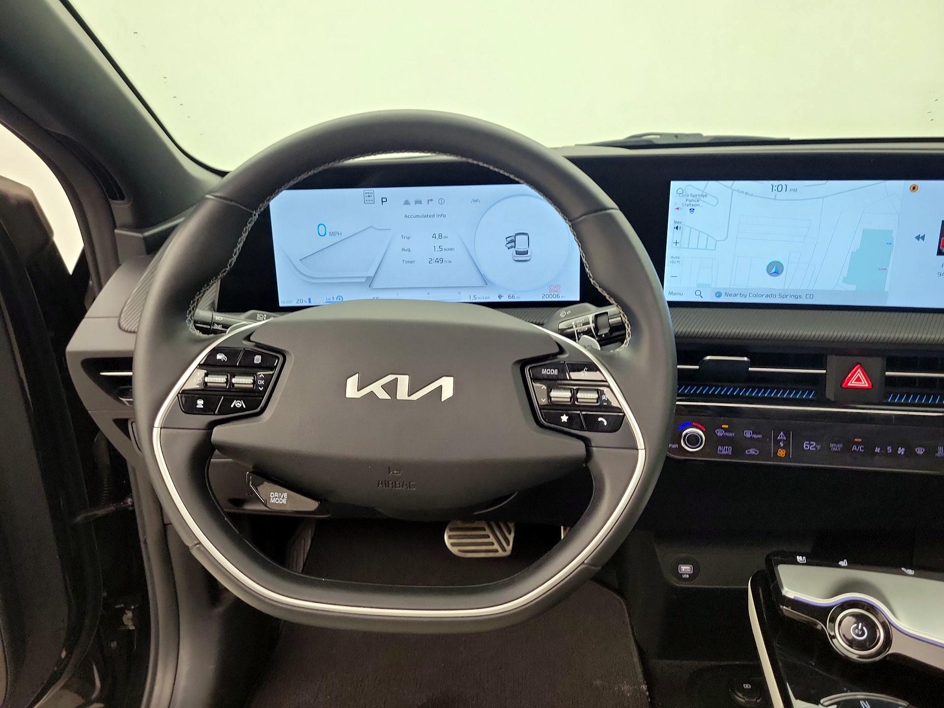Thumbnail: 2023 Kia EV6 - 10
