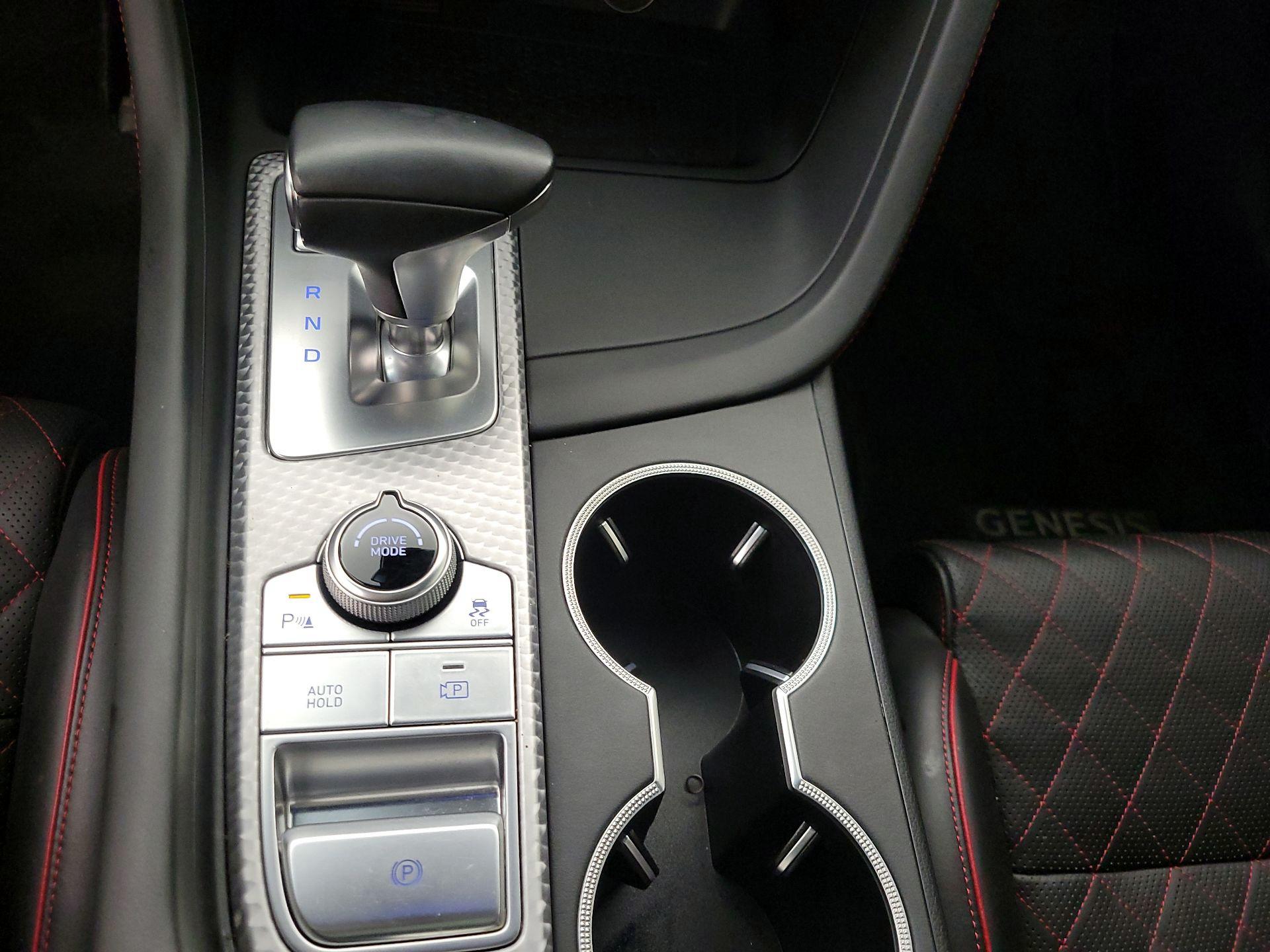 Thumbnail: 2023 Genesis G70 - 18