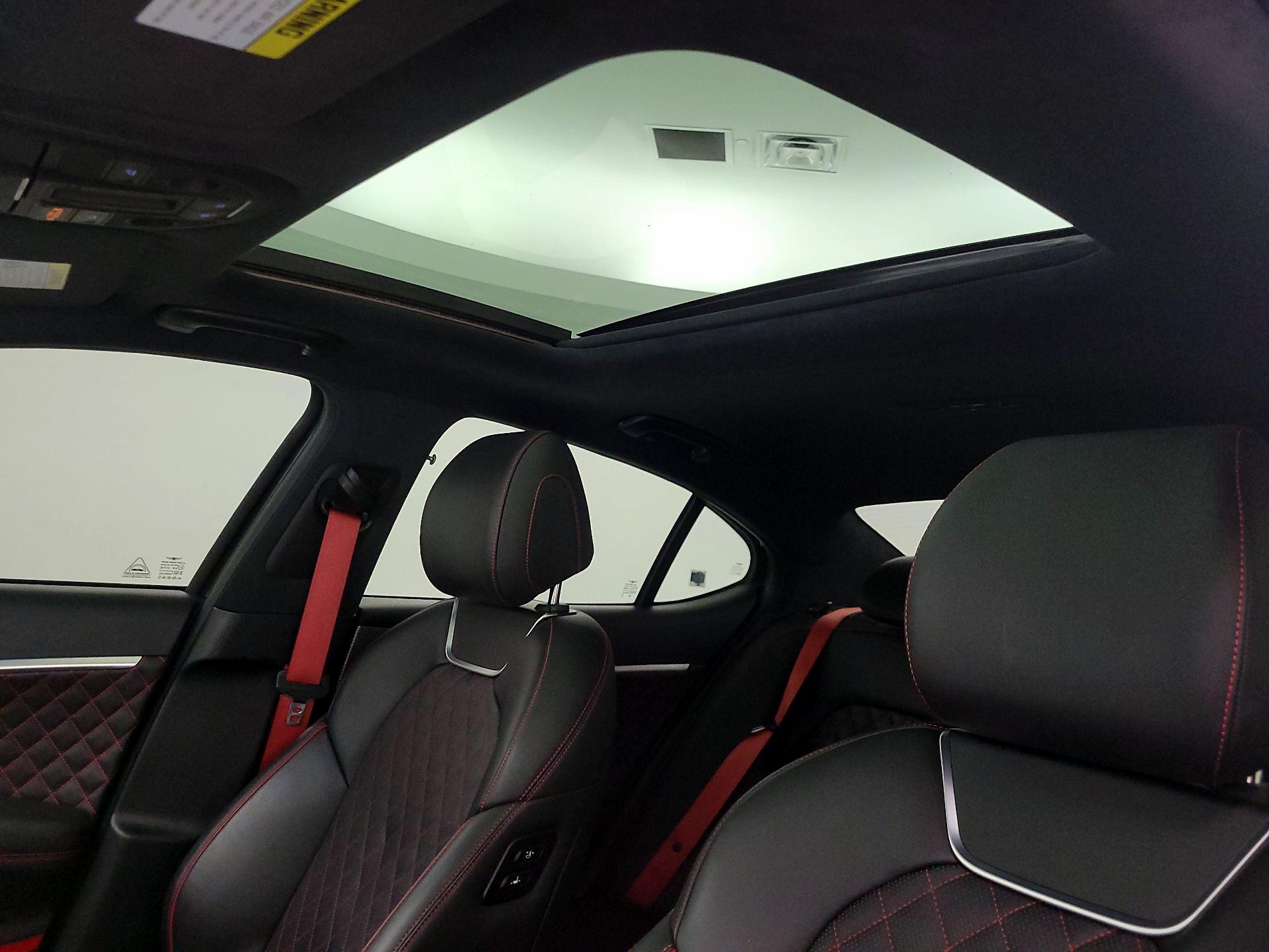 Thumbnail: 2023 Genesis G70 - 20