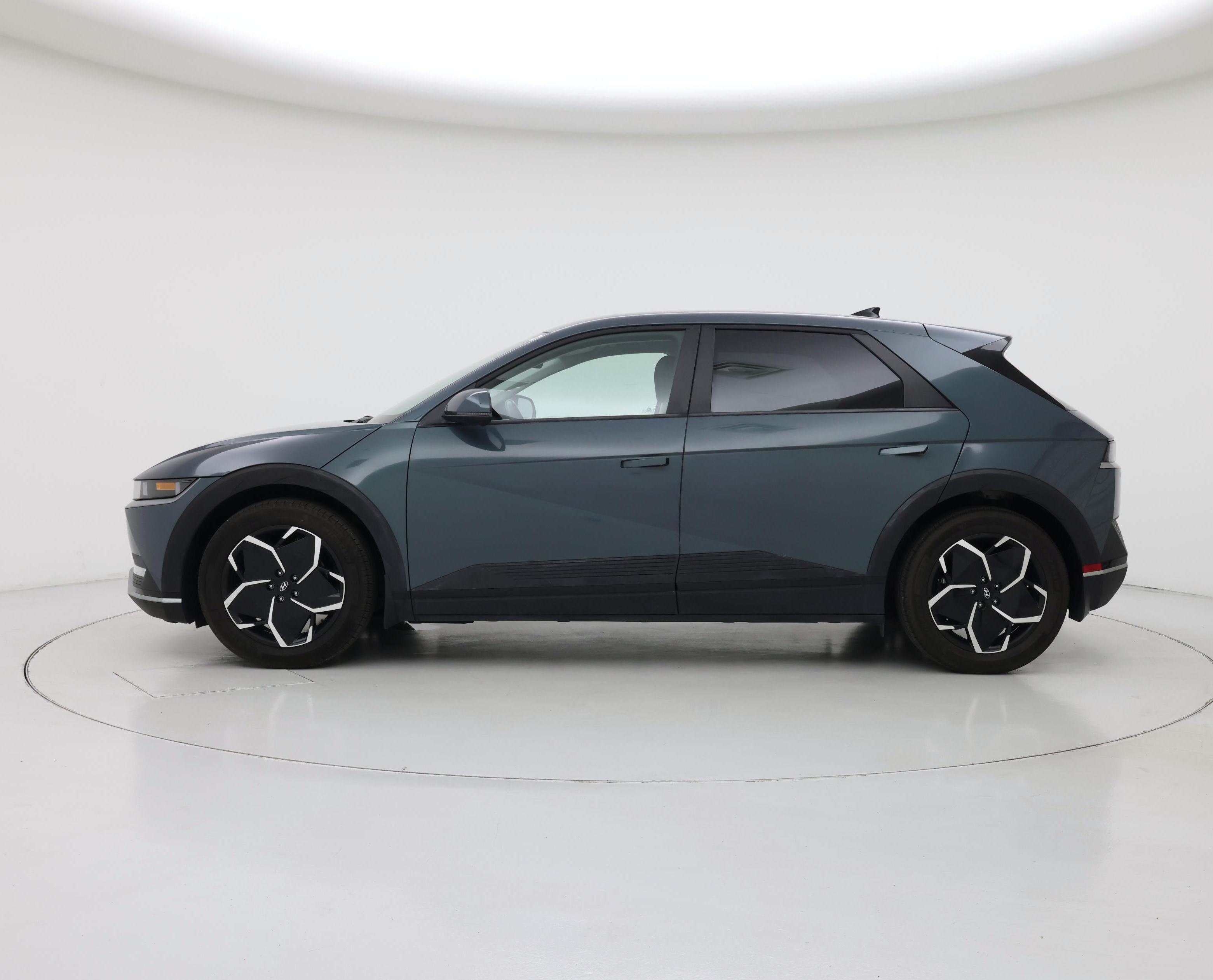 Thumbnail: 2024 Hyundai Ioniq 5 - 3