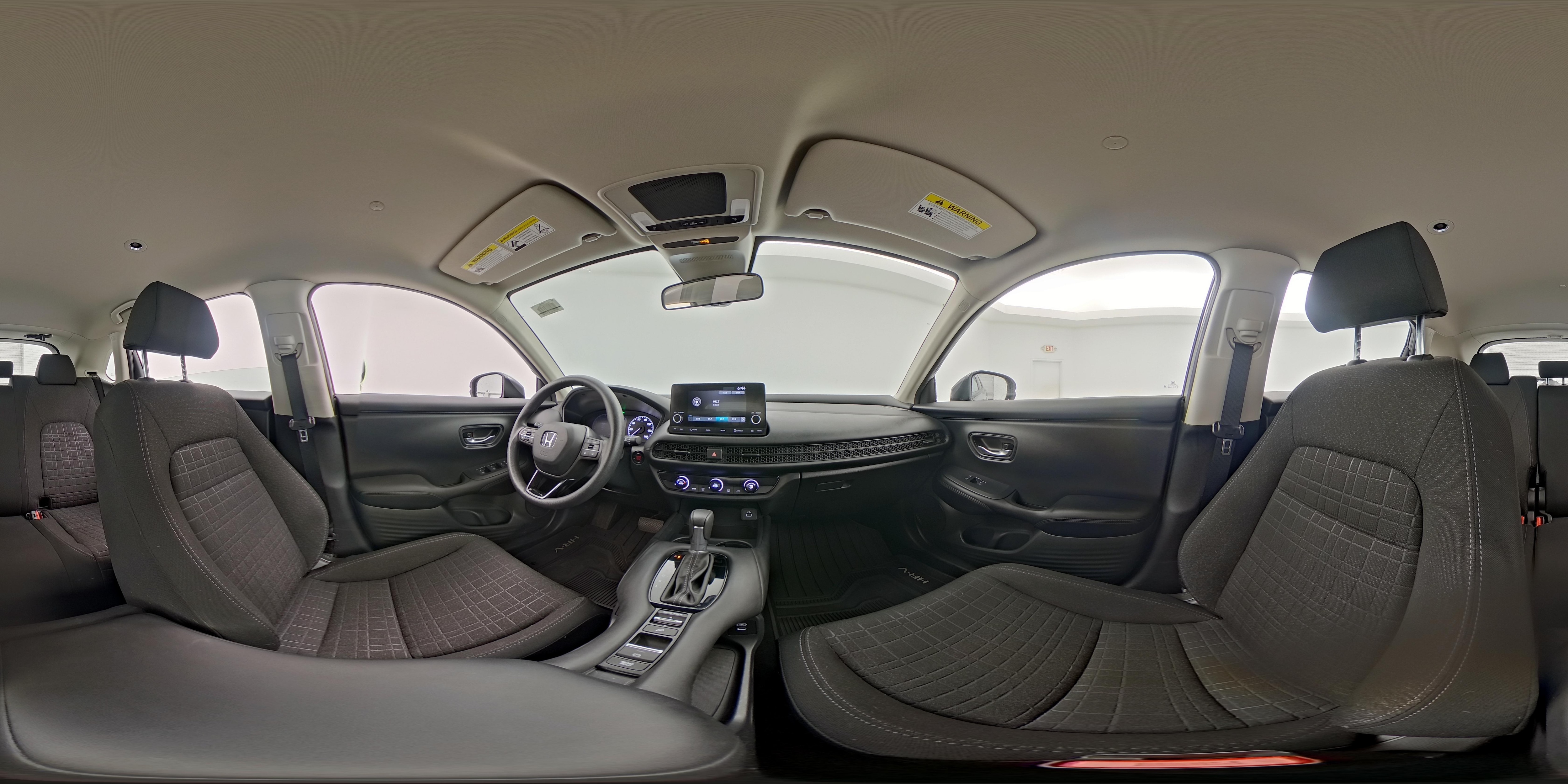 2025 Honda HR-V LX - Photo 23