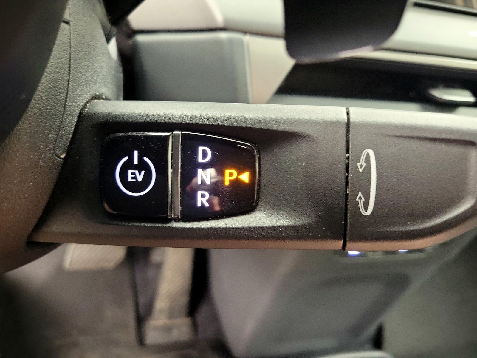 2025 Kia EV9 Wind - Photo 18