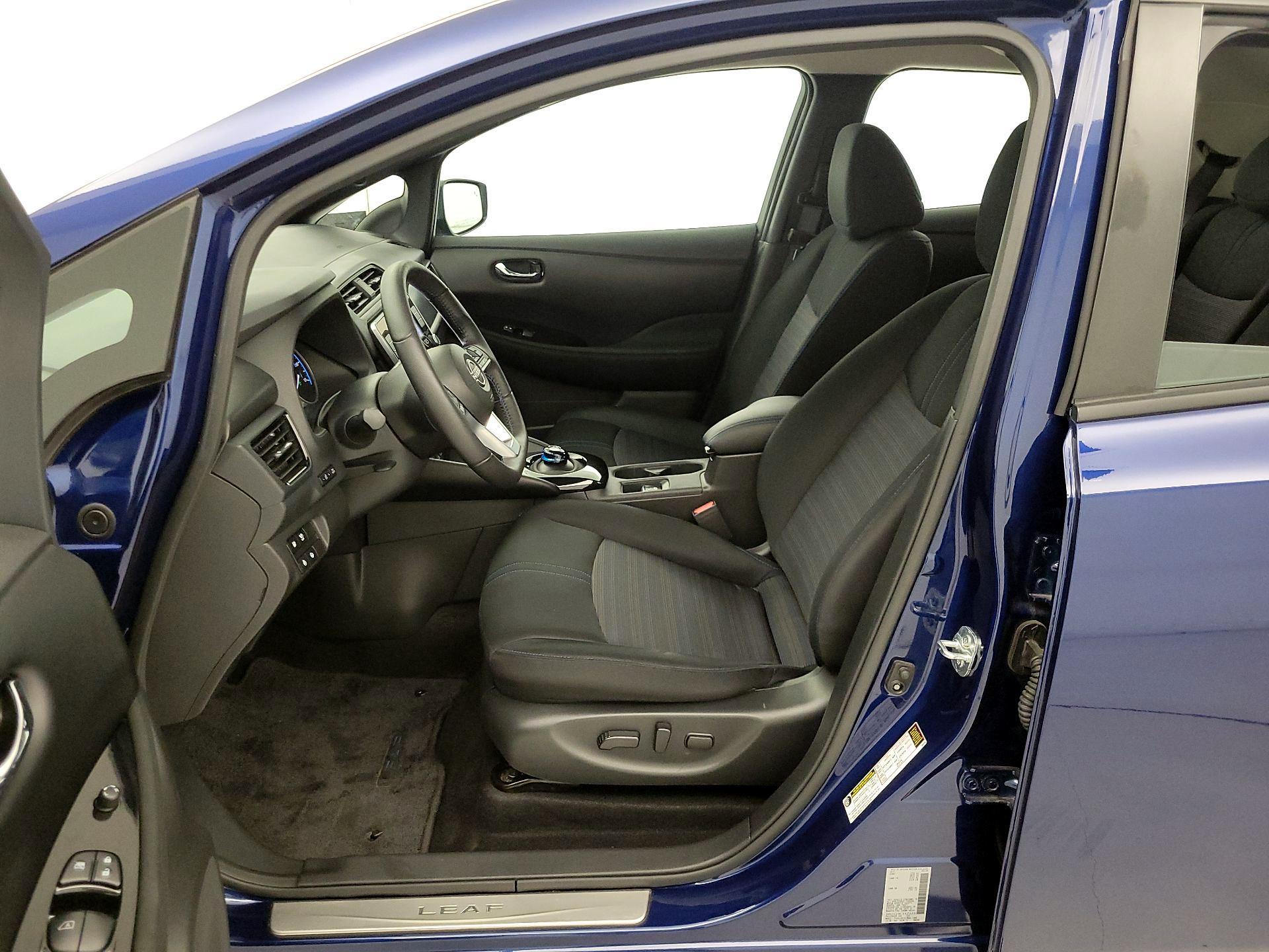 Thumbnail: 2024 Nissan Leaf - 11