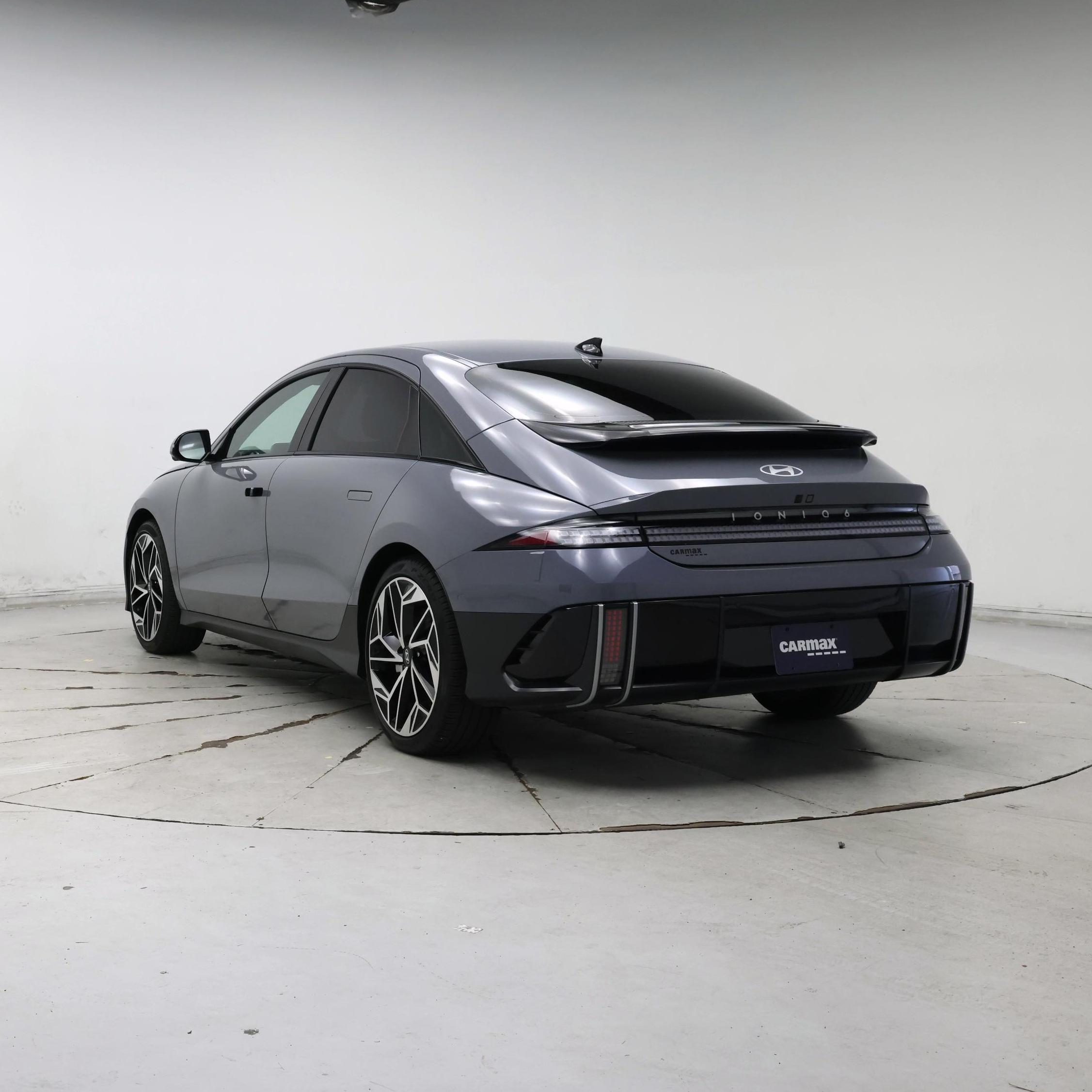 Thumbnail: 2024 Hyundai Ioniq 6 - 2