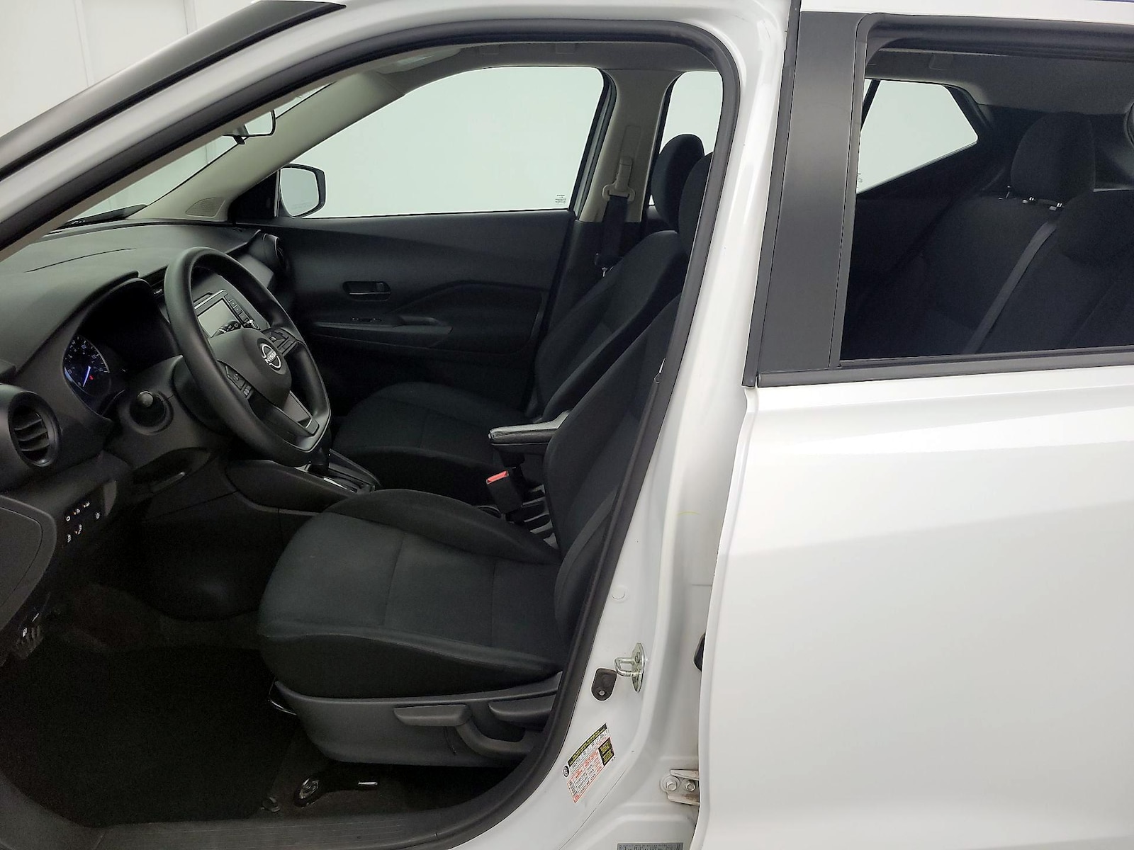 2023 Nissan Kicks S - Photo 12