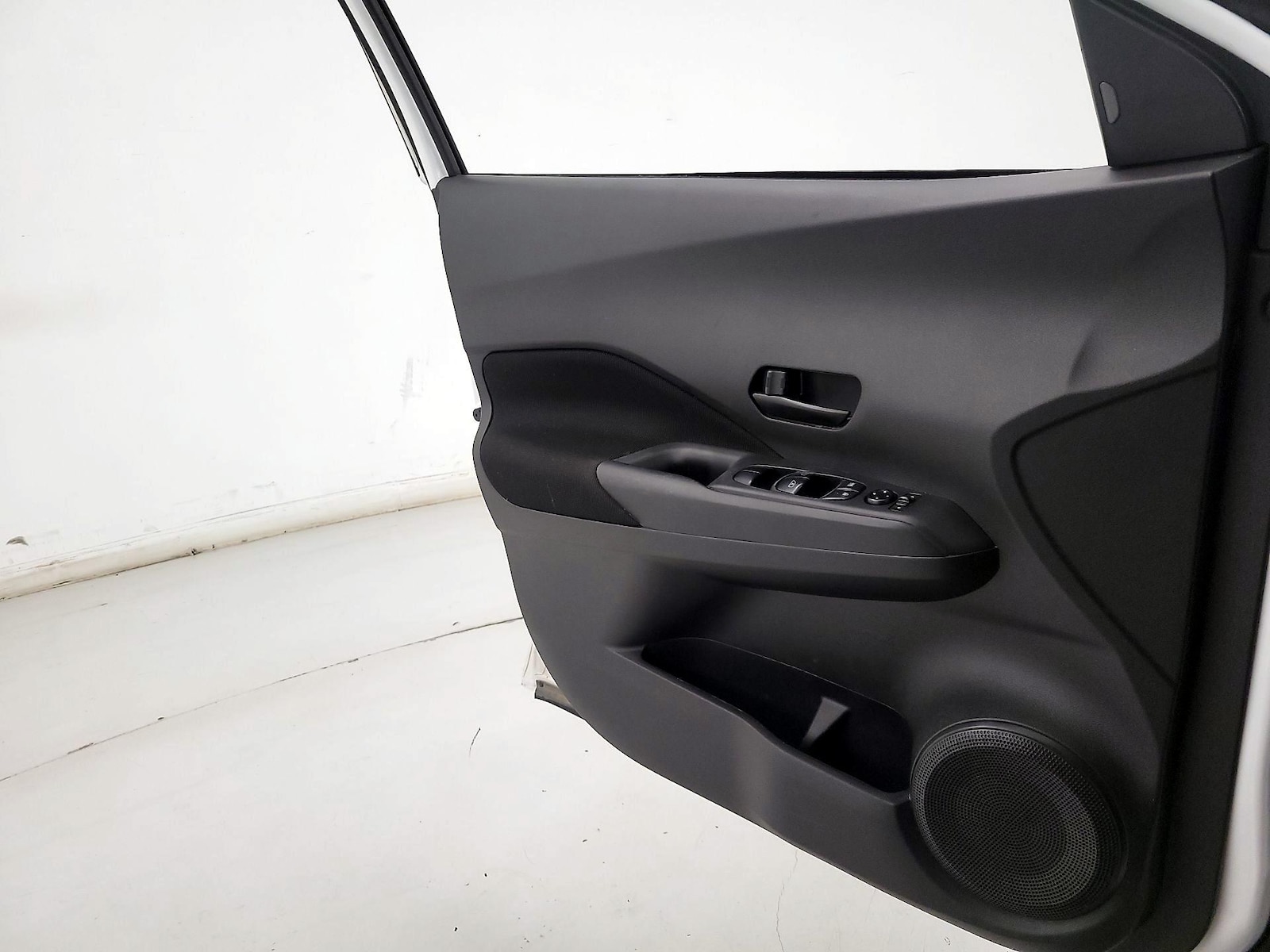 2023 Nissan Kicks S - Photo 13