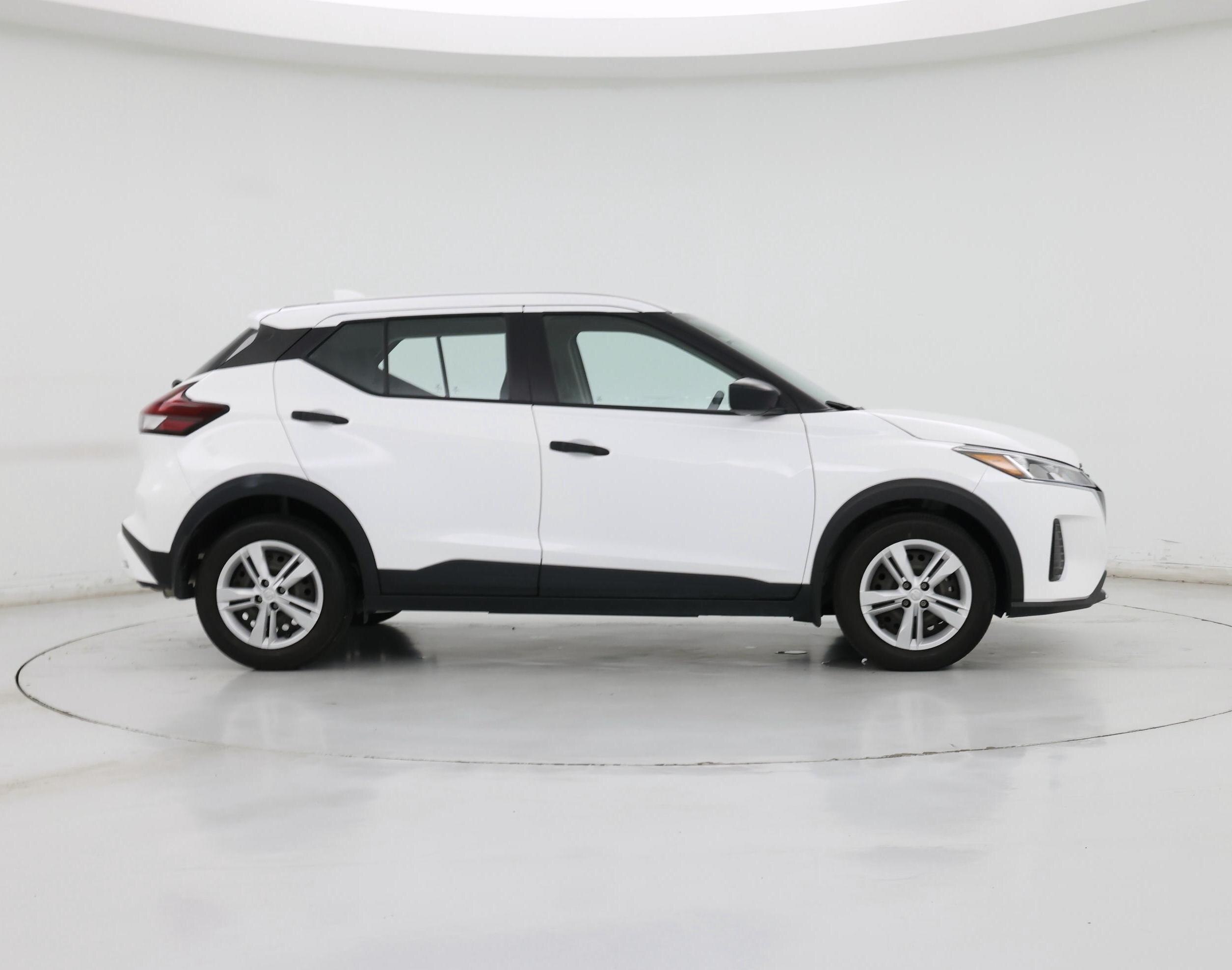 Thumbnail: 2023 Nissan Kicks - 7