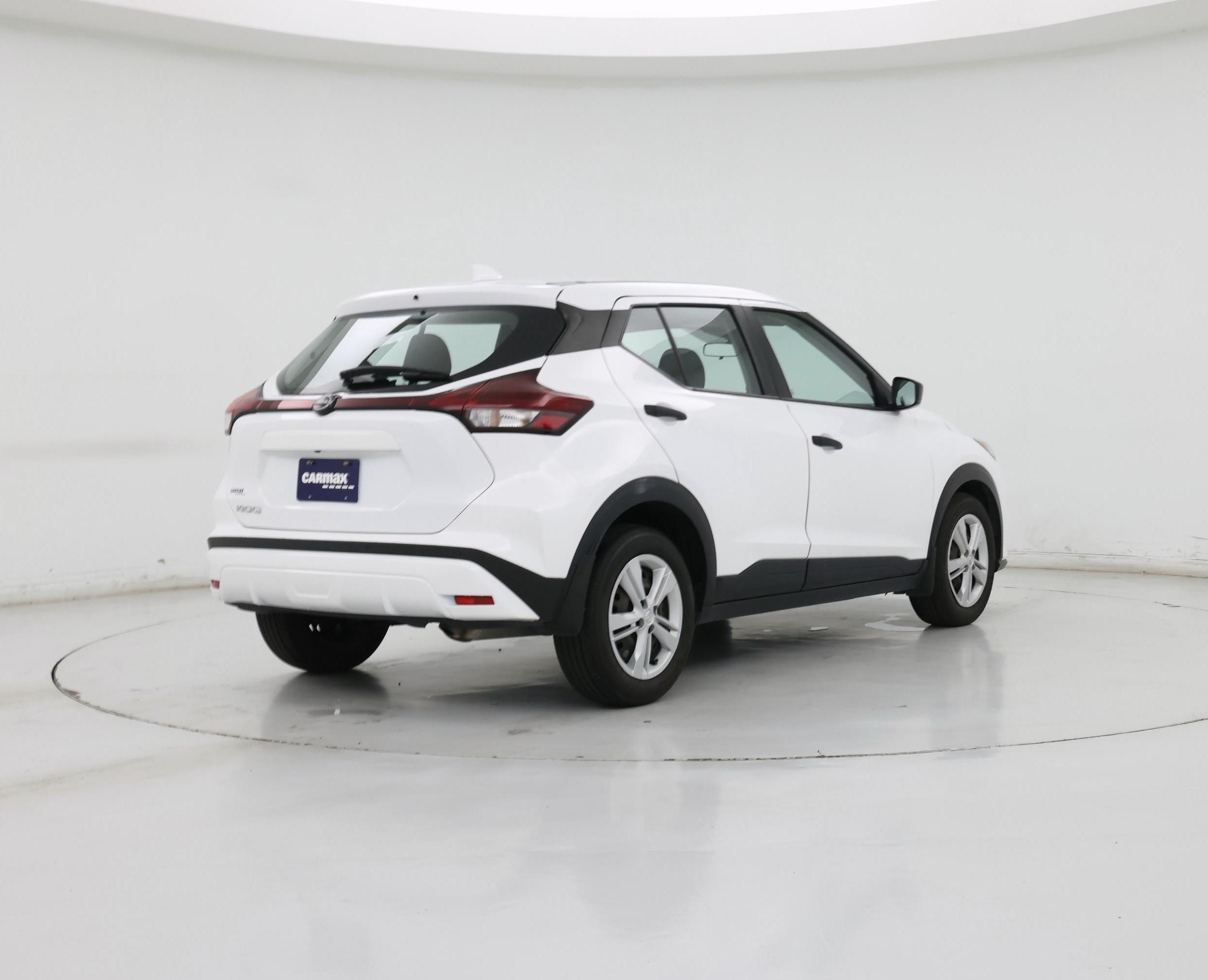 Thumbnail: 2023 Nissan Kicks - 8