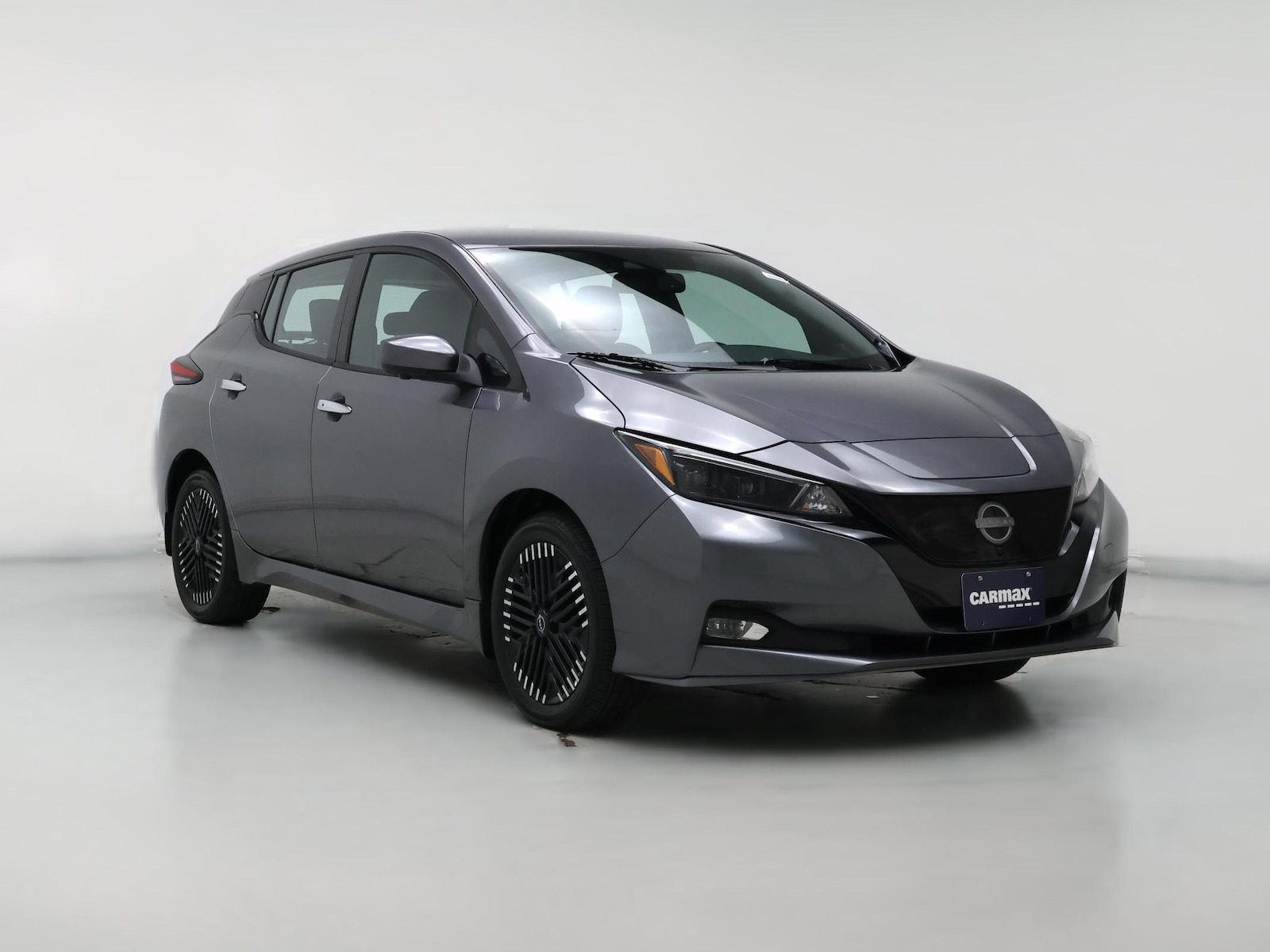 2024 Nissan LEAF