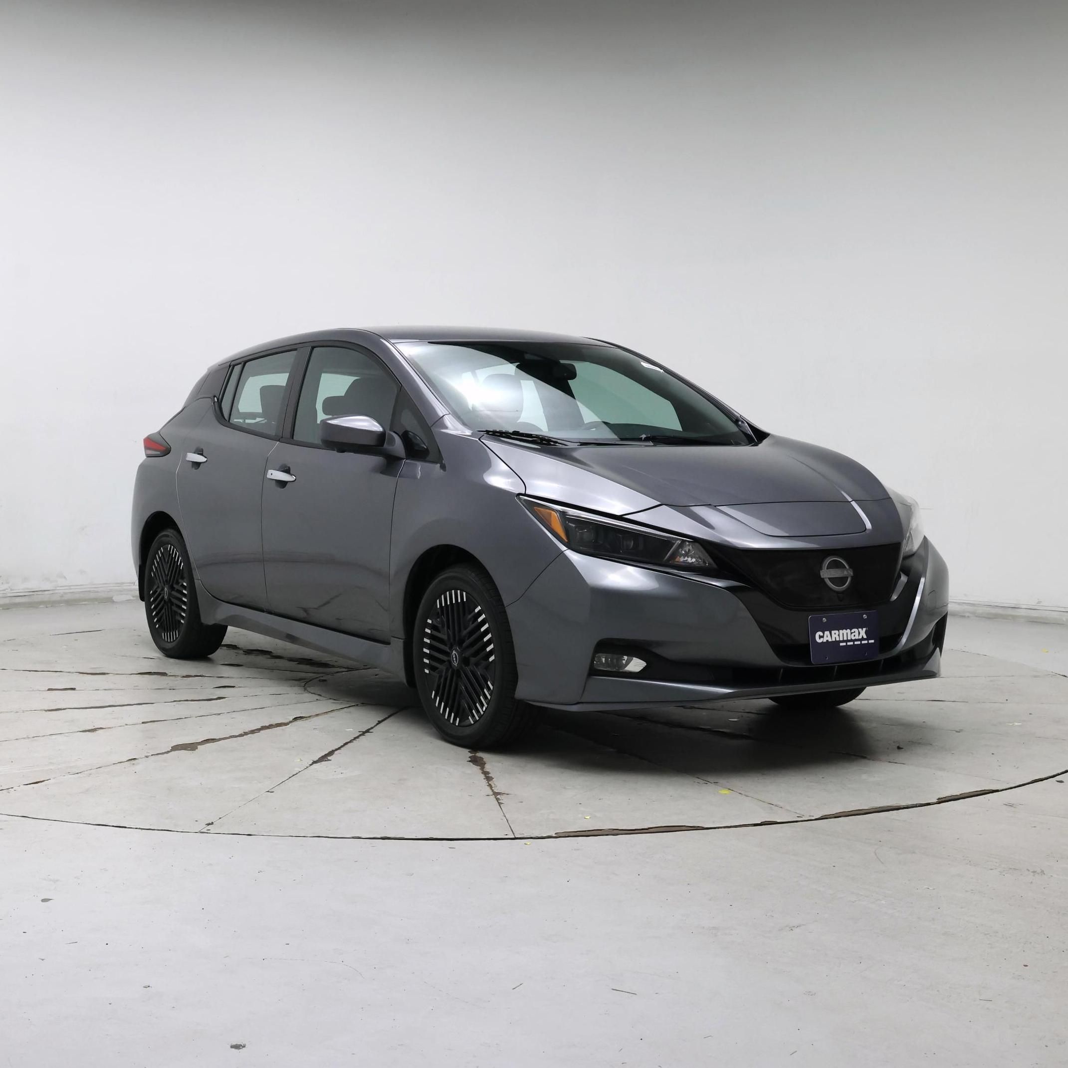 Gray 2024 Nissan LEAF Hatchback Front-Wheel Drive Automatic