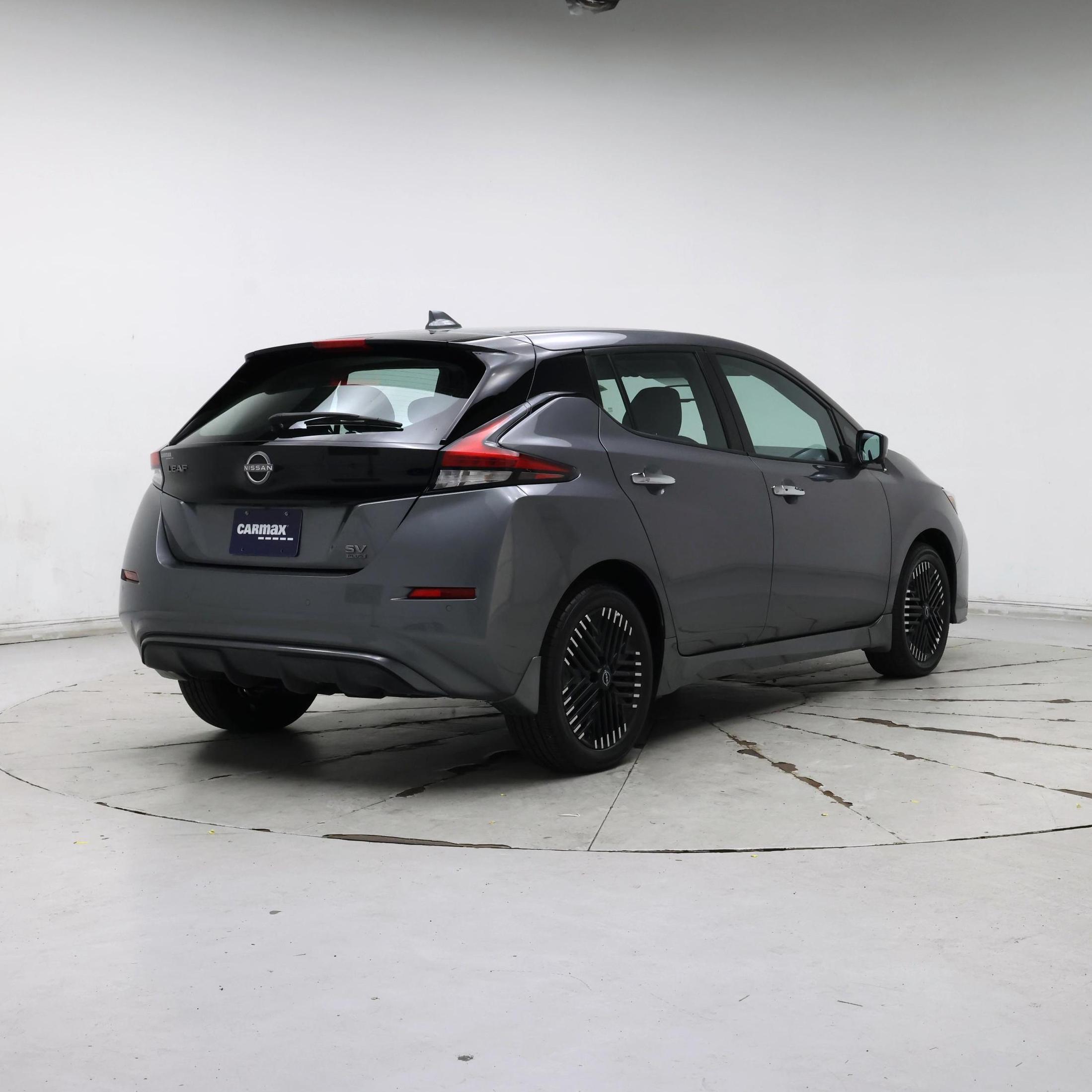 Thumbnail: 2024 Nissan Leaf - 8