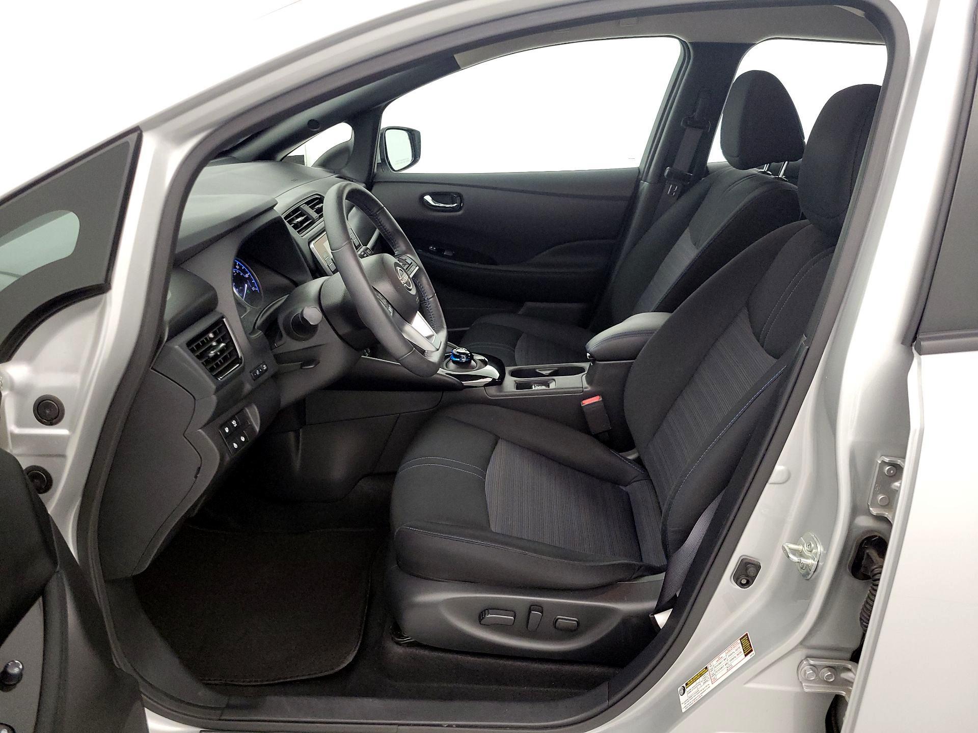 Thumbnail: 2024 Nissan Leaf - 11