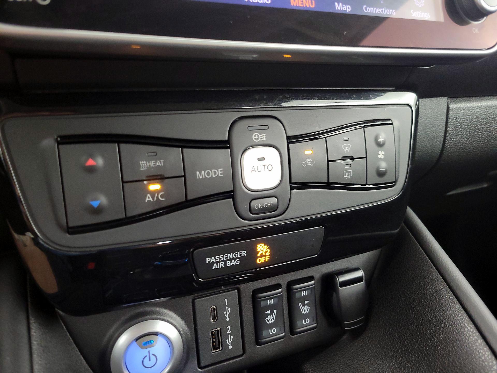 Thumbnail: 2024 Nissan Leaf - 17